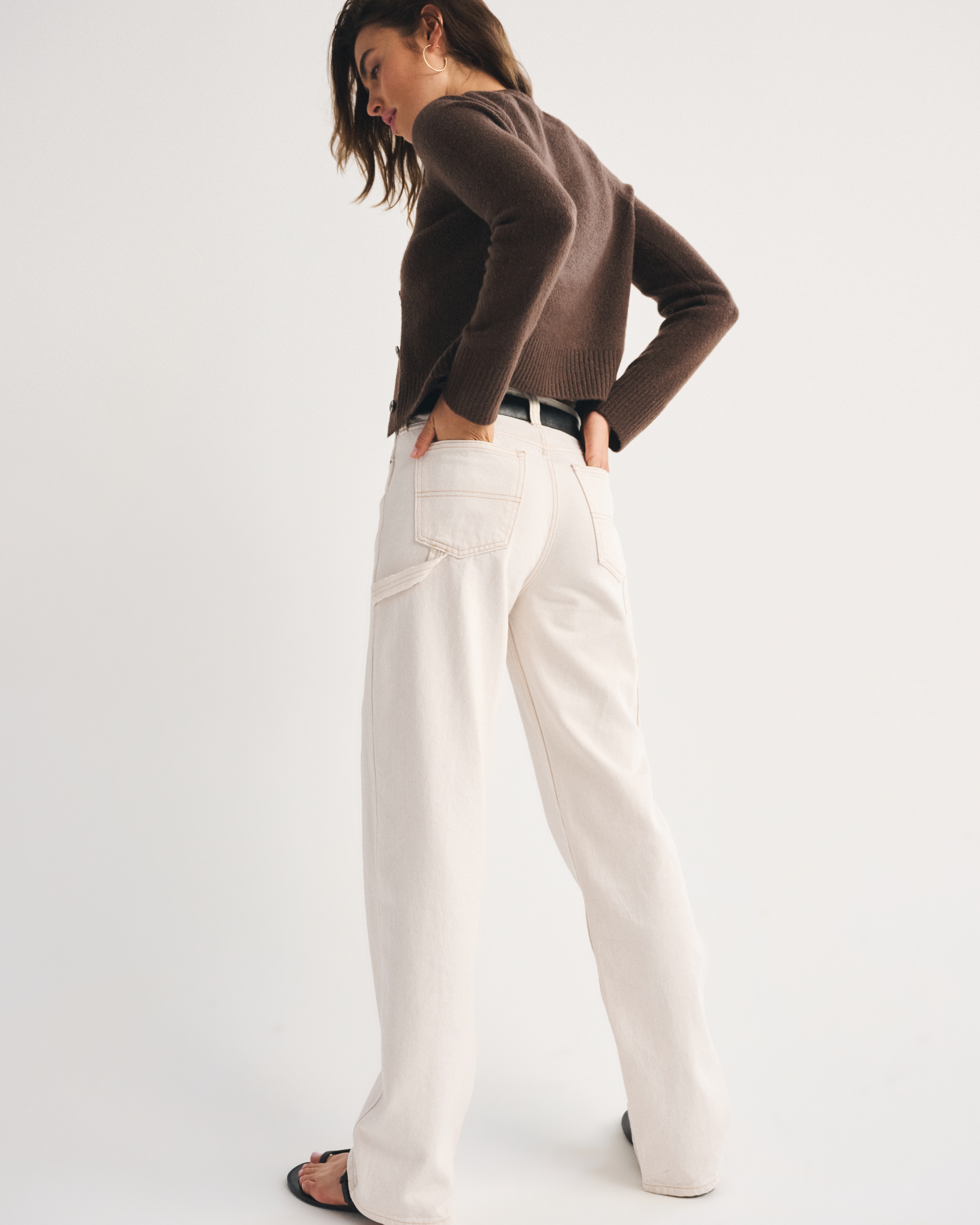 Abercrombie & Fitch Mid Rise Slouchy Jean