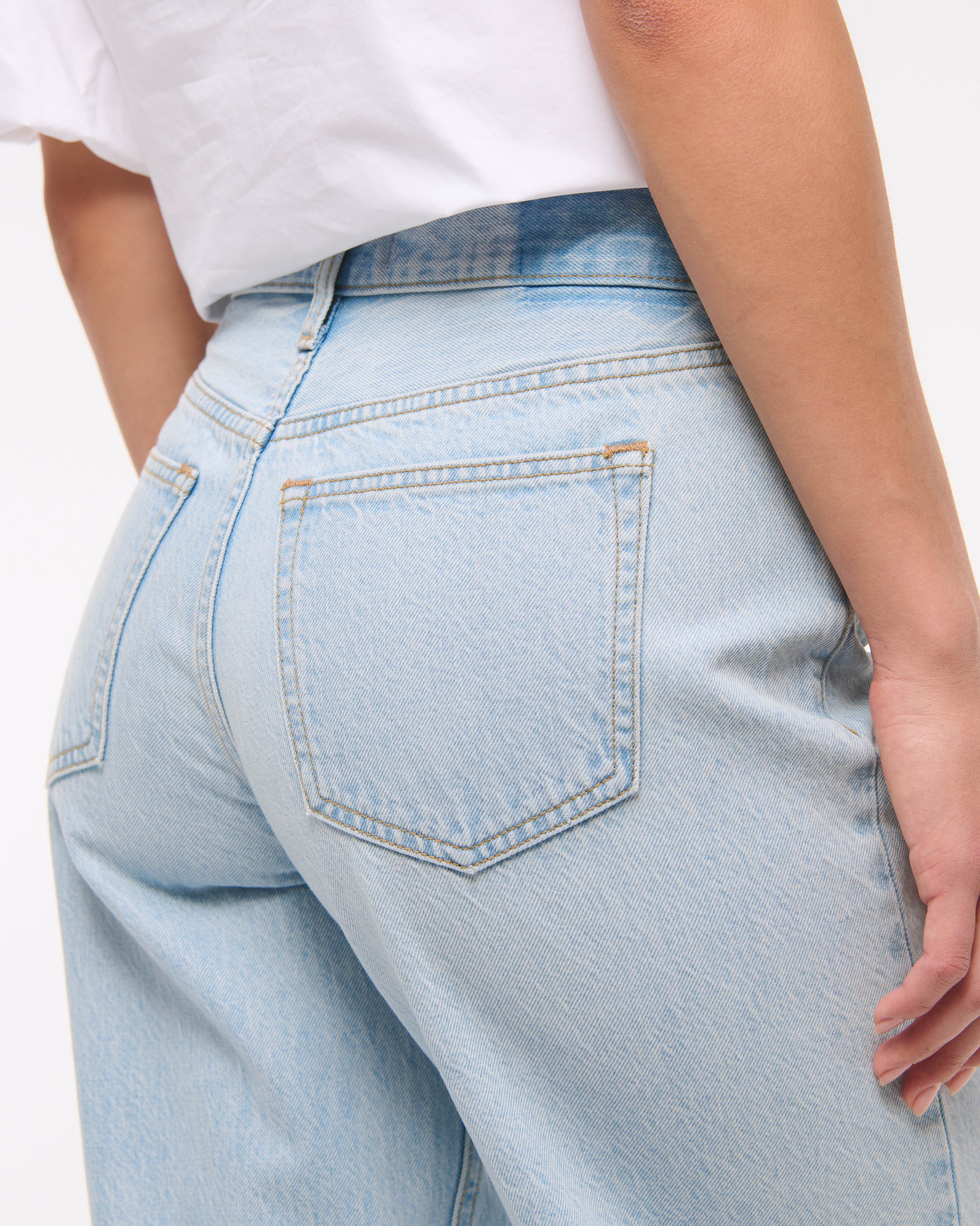 Abercrombie & Fitch Low Rise Ultra Loose Jean