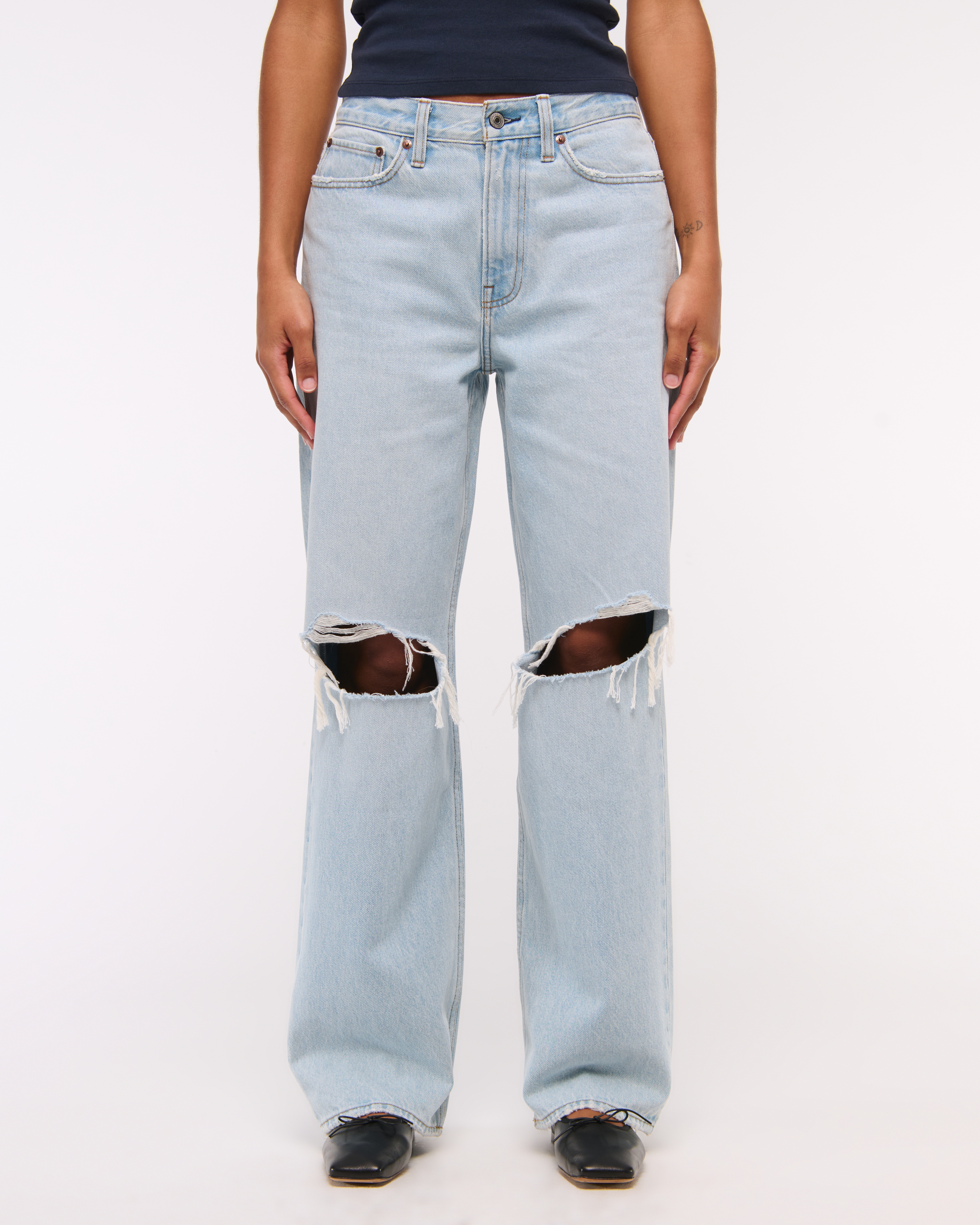 Abercrombie & Fitch Curve Love Mid Rise Slouchy Jean