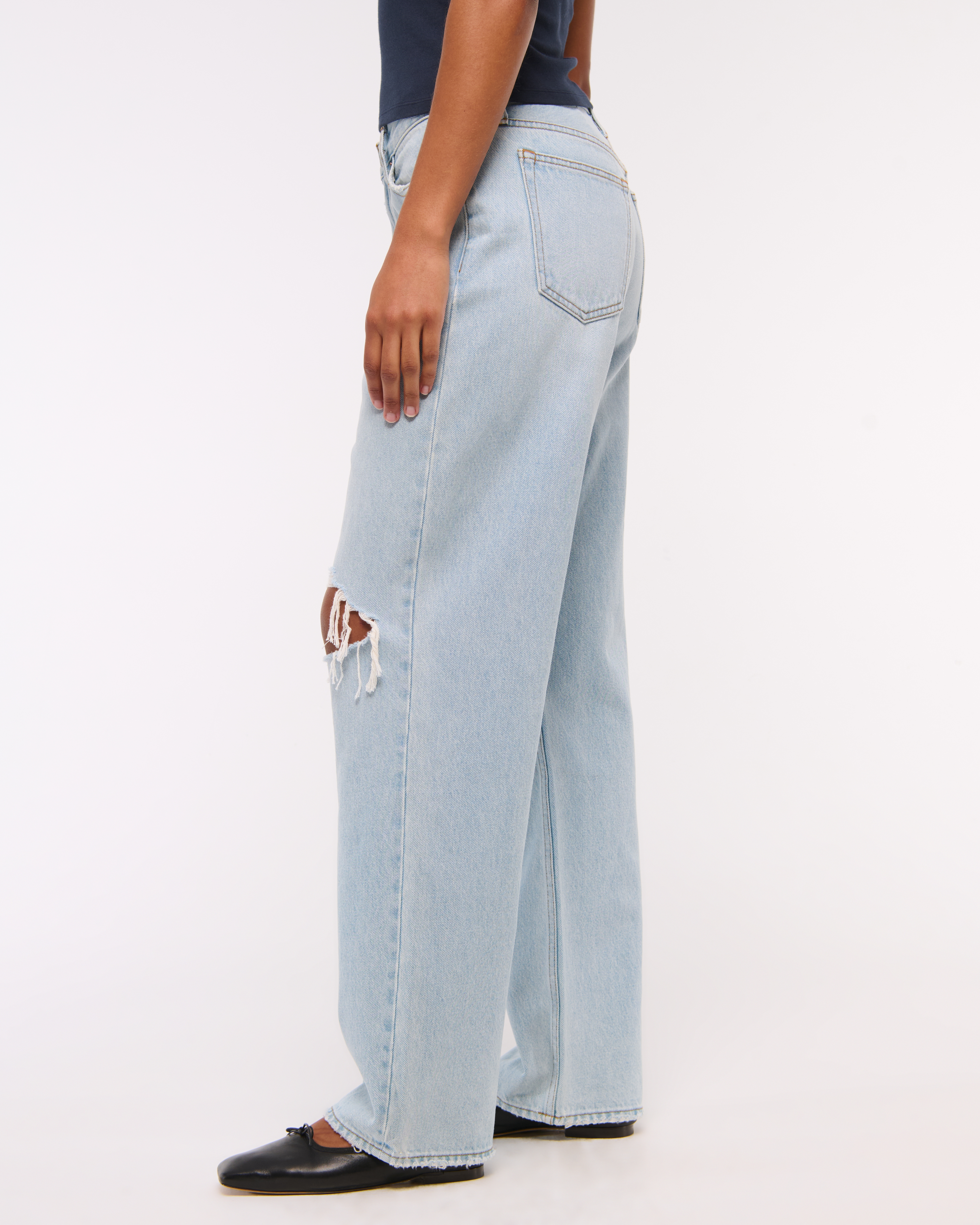 Abercrombie & Fitch Curve Love Mid Rise Slouchy Jean