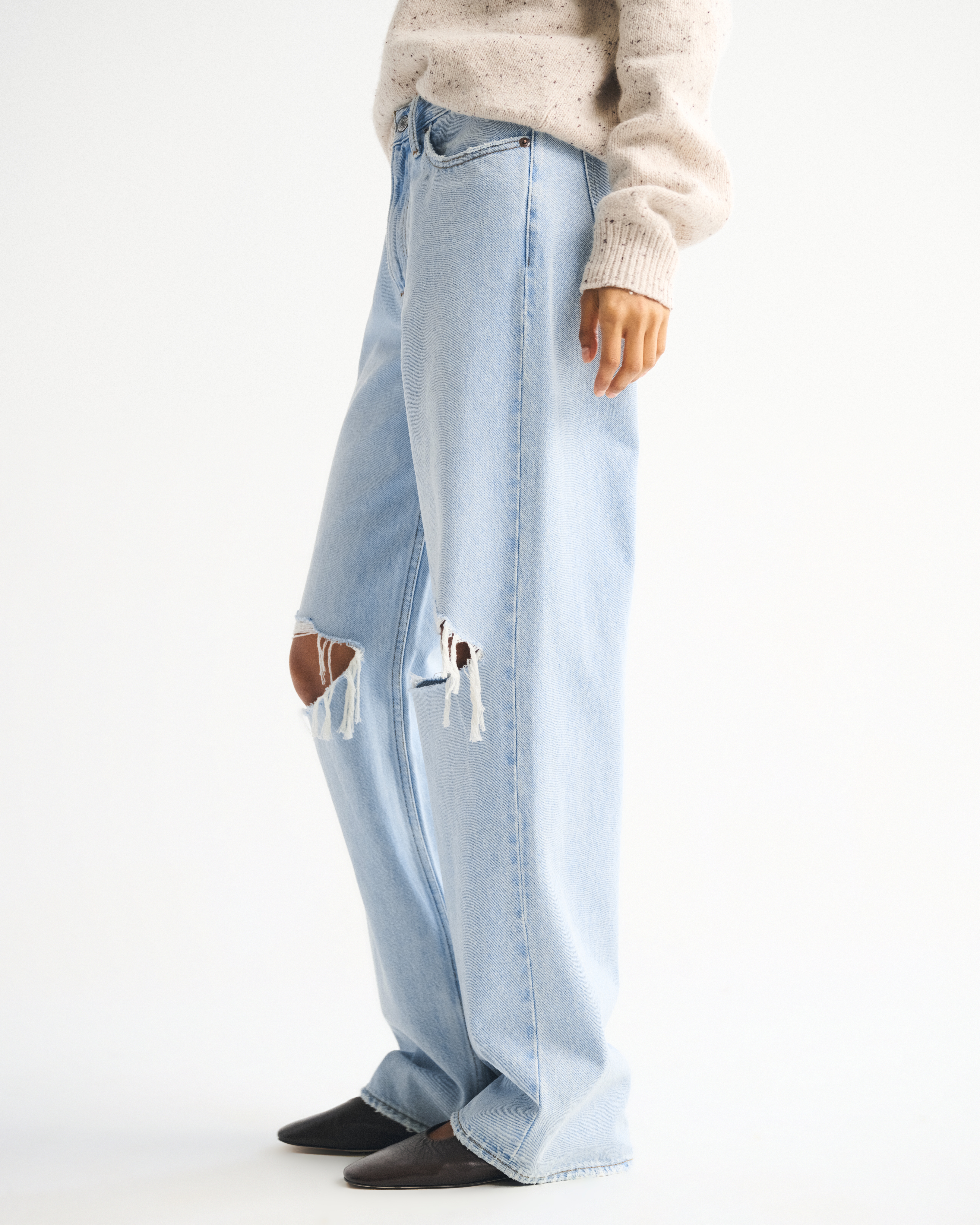 Abercrombie & Fitch Mid Rise Slouchy Jean