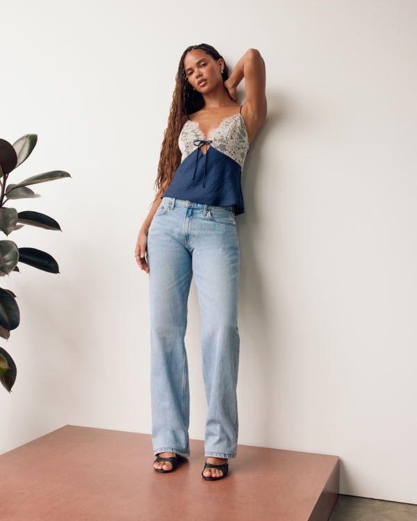 Curve Love Low Rise Baggy Jean, Light view 1