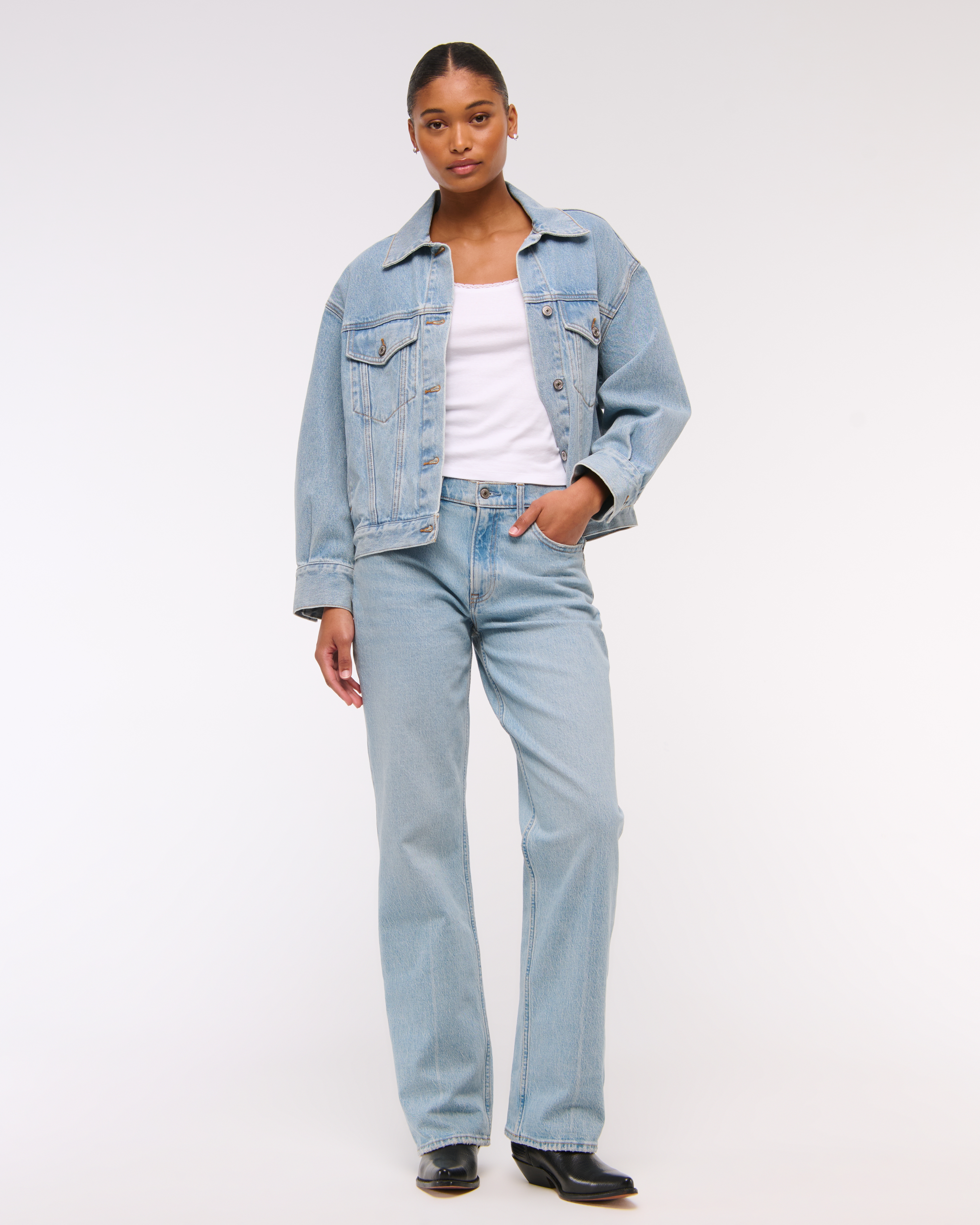 Abercrombie & Fitch Curve Love Low Rise Baggy Jean In White