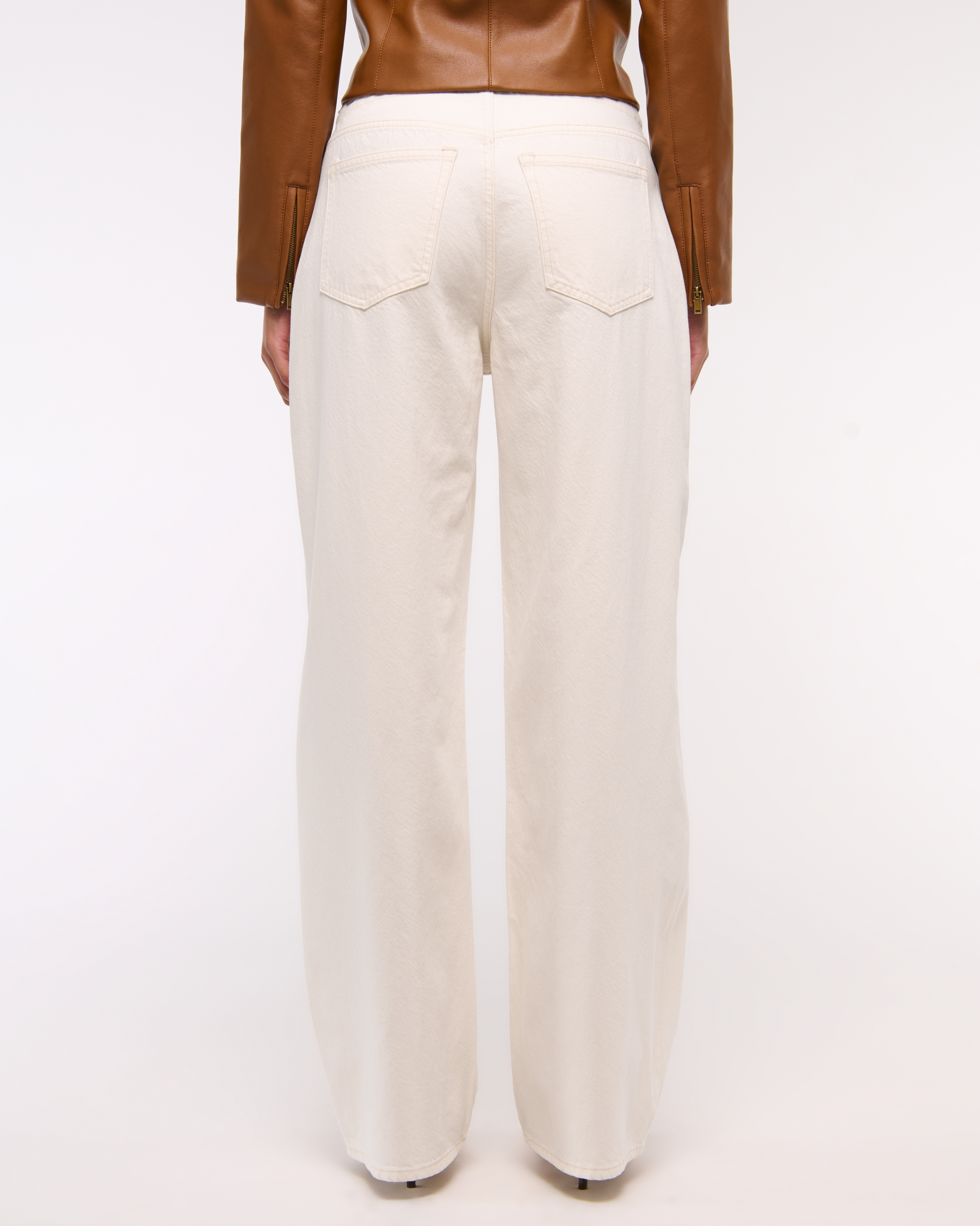 【新品未使用】eLLa／curve denim (white) 新品未使用】eLLa／curve denim (white)