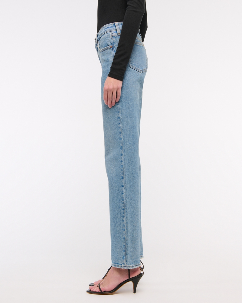 Mid Rise 90s Straight Jean