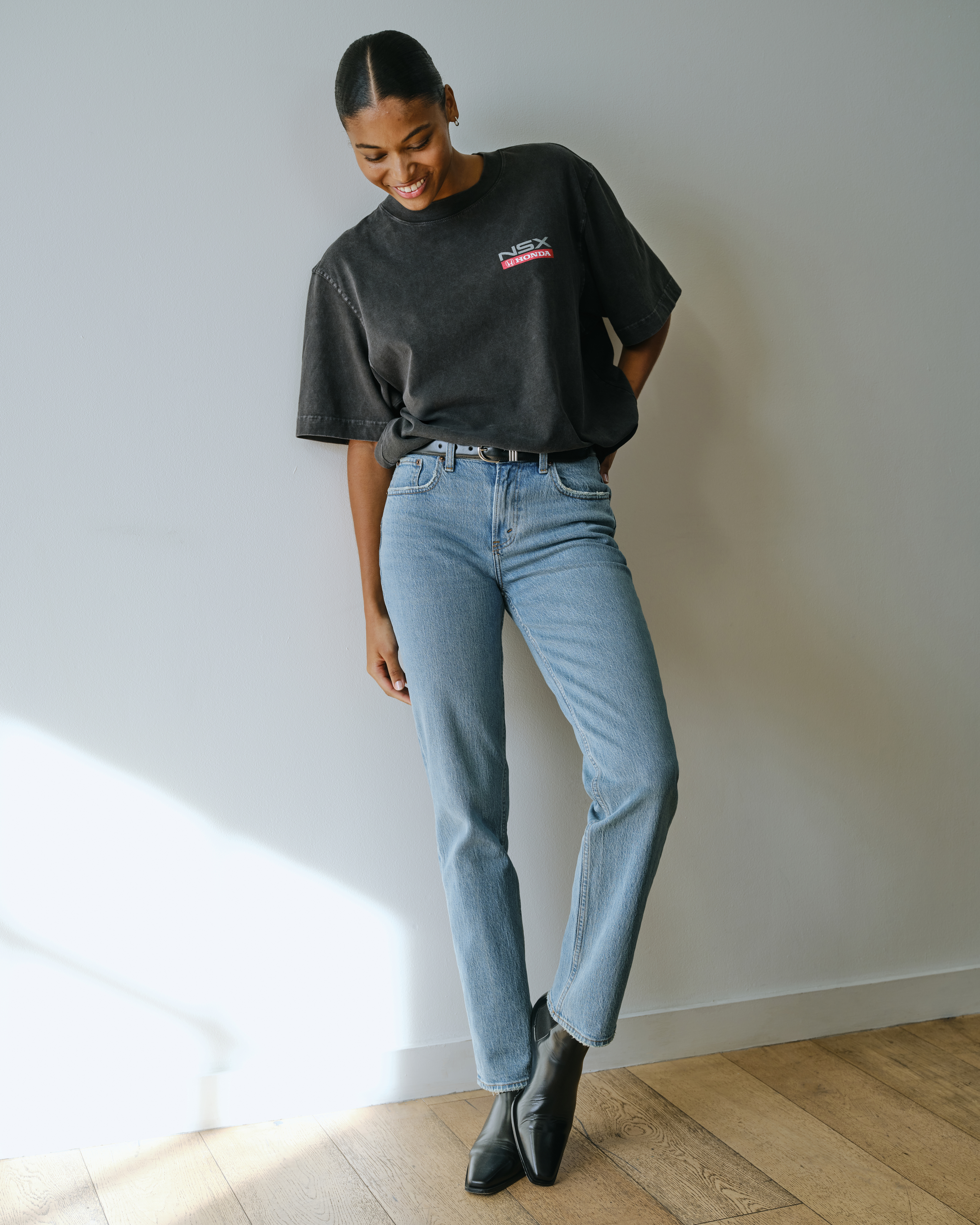 Abercrombie & Fitch Curve Love Mid Rise 90s Straight Jean In Blue