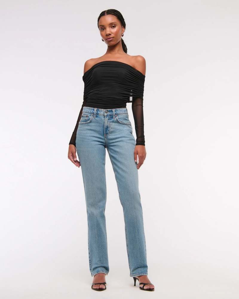 Curve Love Mid Rise 90s Straight Jean