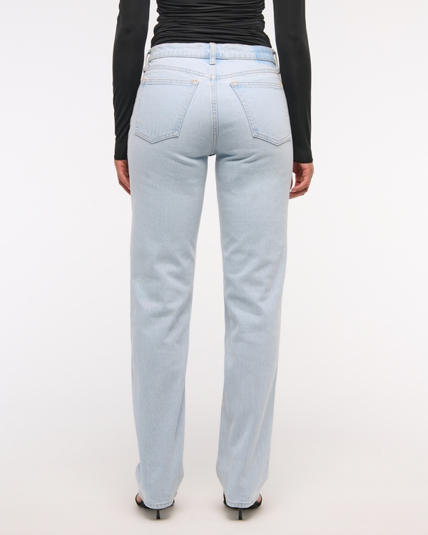 Mid Rise 90s Straight Jean