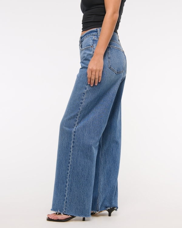 Curve Love Low Rise Ultra Loose Jean