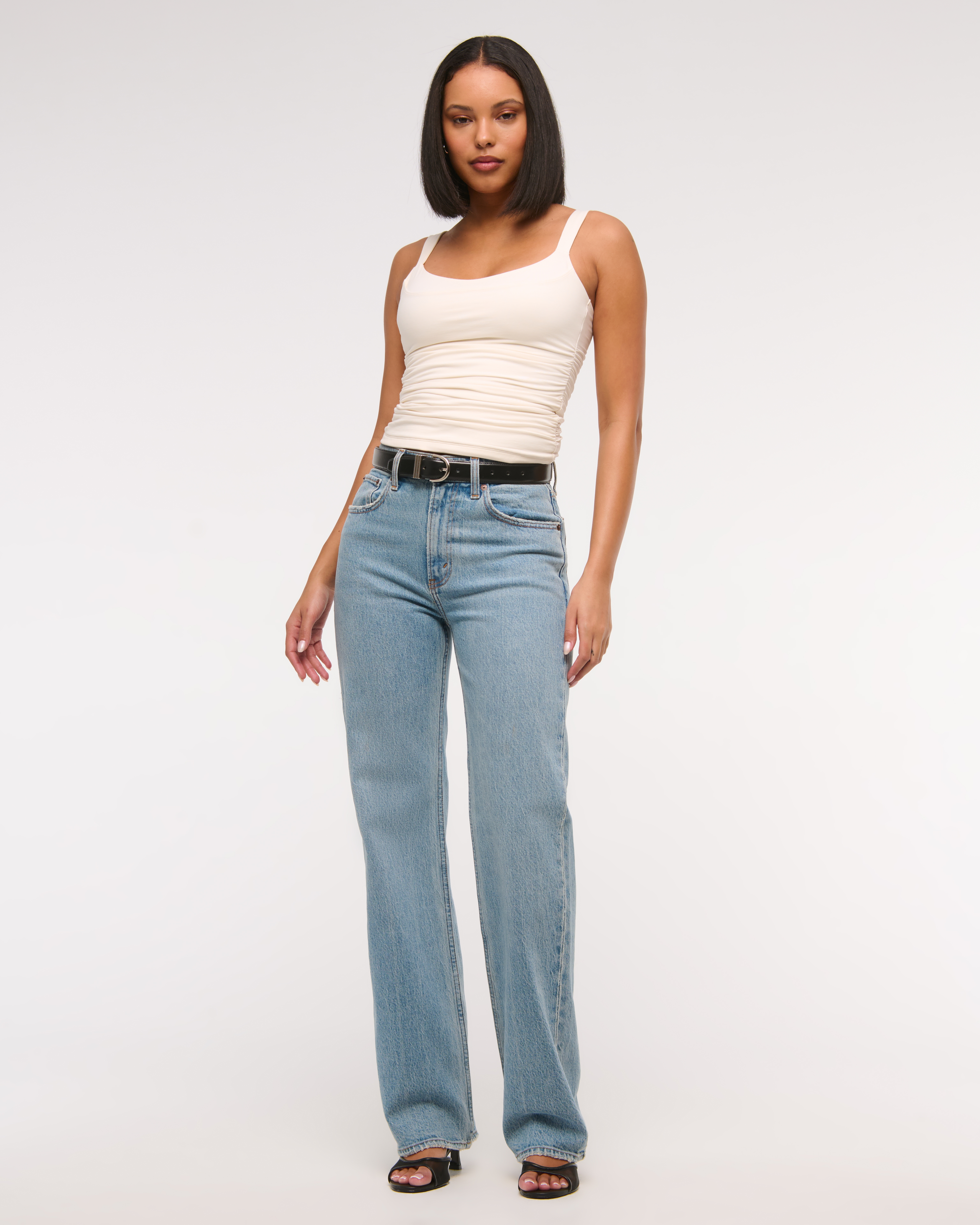 Abercrombie & Fitch High Rise 90s Relaxed Jean
