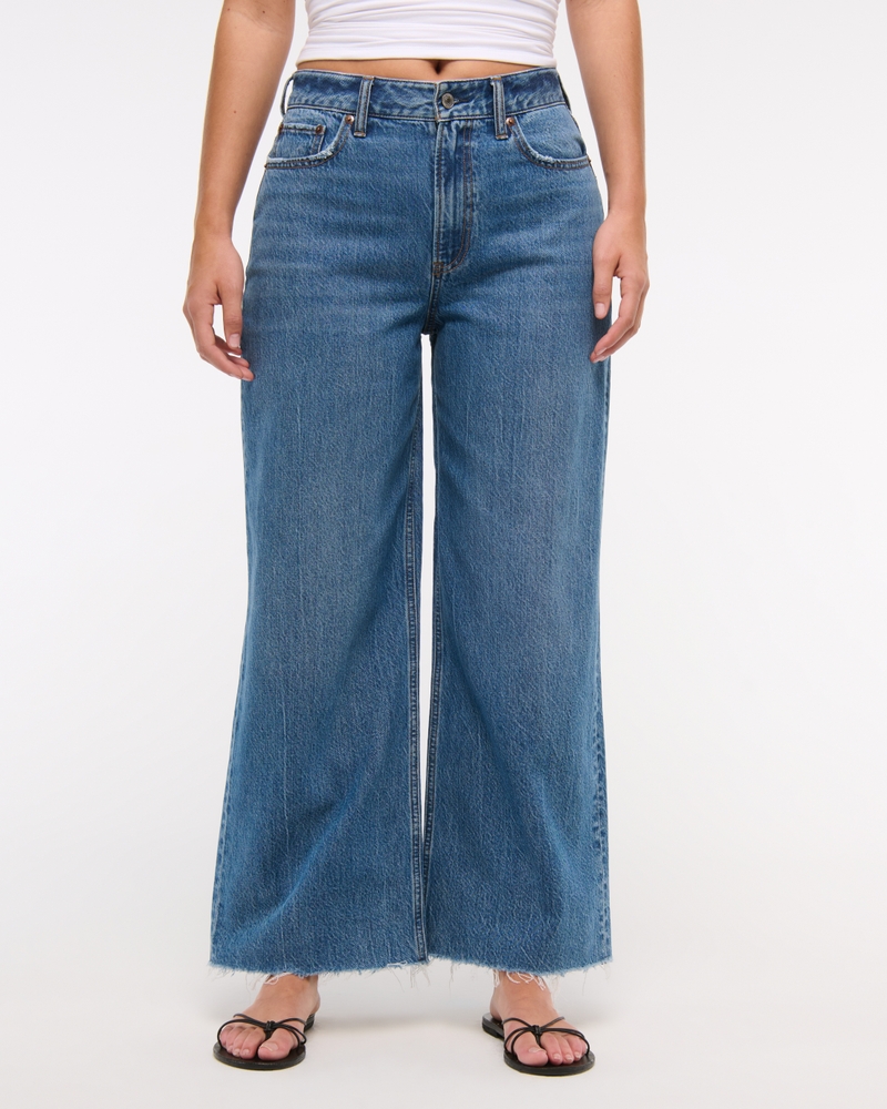 Curve Love High Rise Cropped Wide Leg Jean