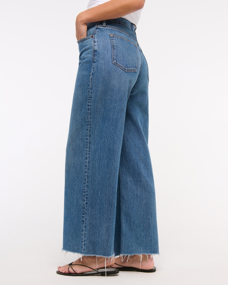 Curve Love High Rise Cropped Wide Leg Jean