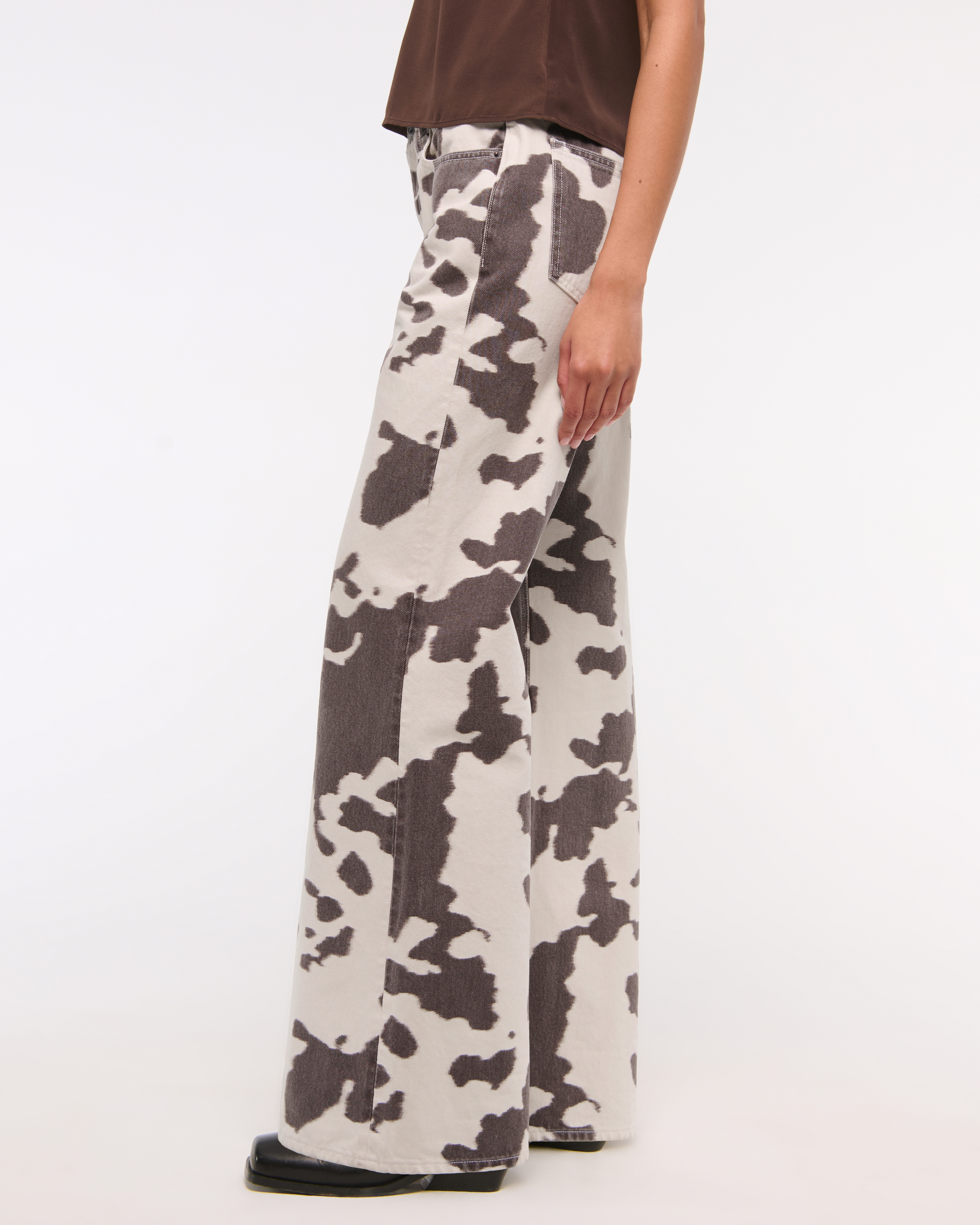 Abercrombie & Fitch Mid Rise Baggy Bootcut Jean In Multi