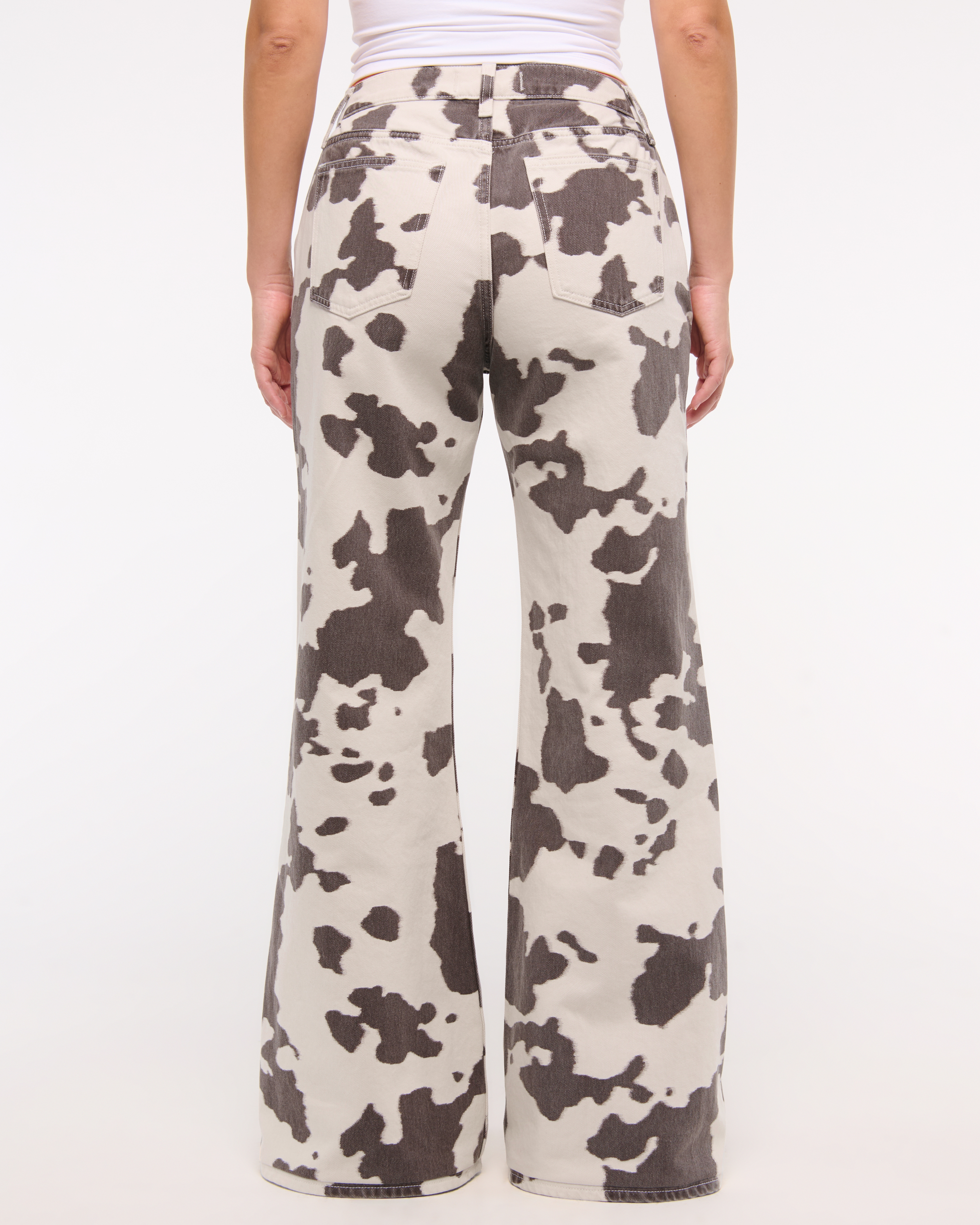 Abercrombie & Fitch Curve Love Mid Rise Baggy Bootcut Jean In Multi