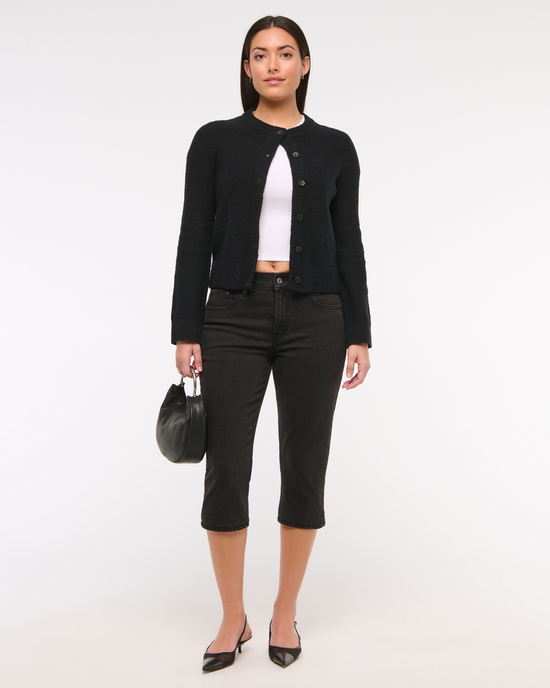 Curve Love Mid Rise Capri Jean