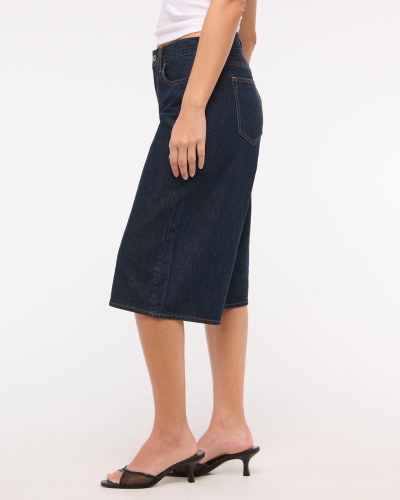 Curve Love Mid Rise Long Jort