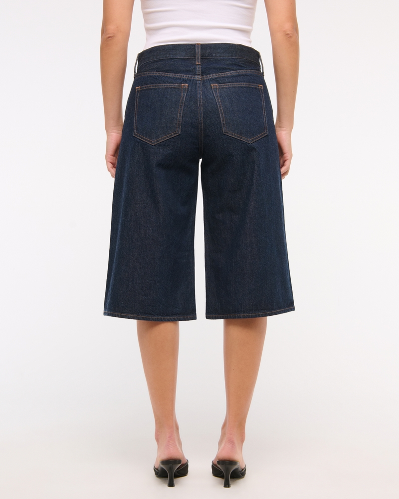 Curve Love Mid Rise Long Jort