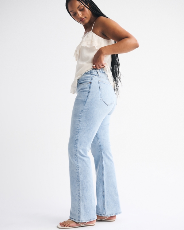 Curve Love Mid Rise Bootcut Jean