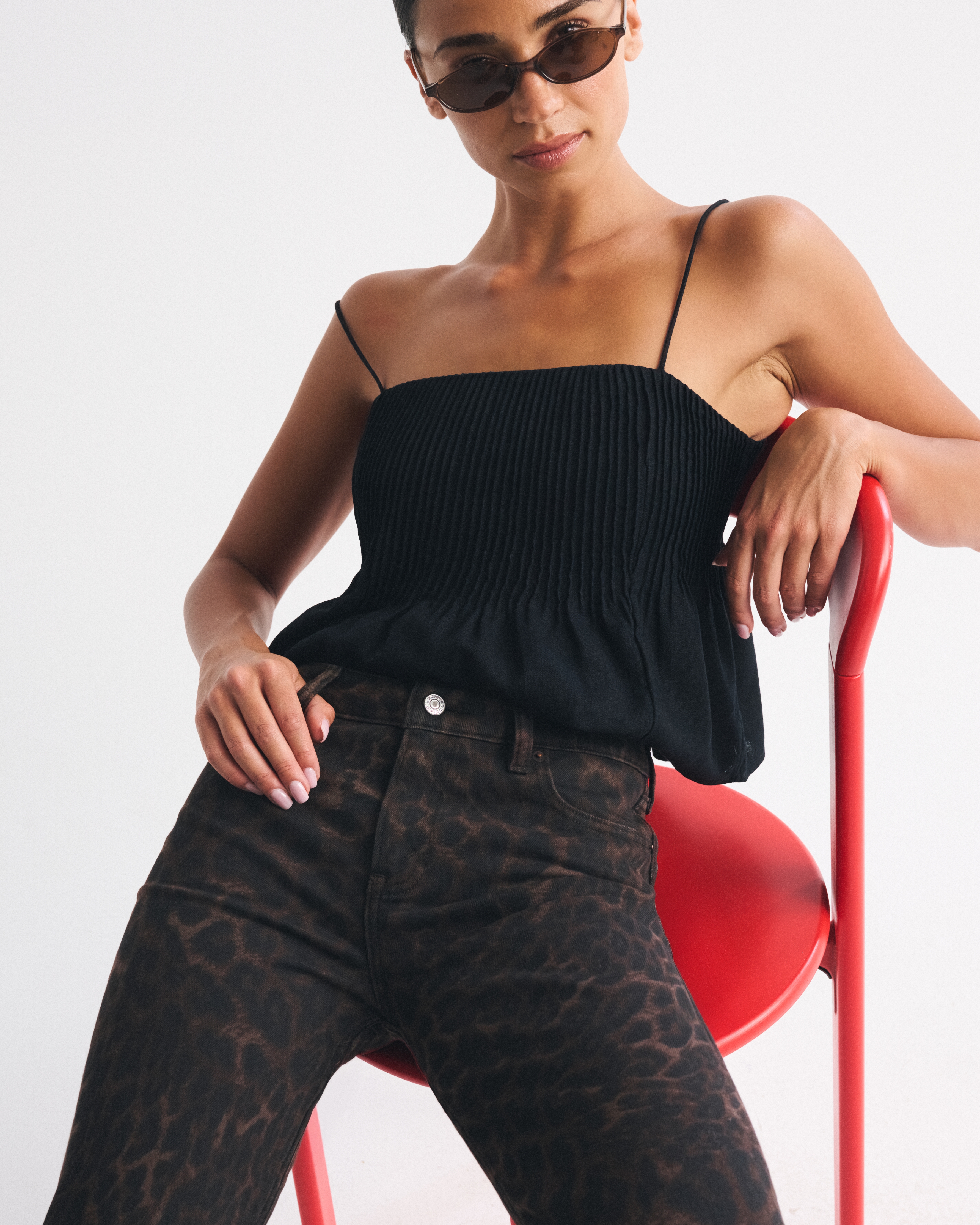 Abercrombie & Fitch Curve Love Mid Rise 90s Straight Leopard Print Jean In Brown