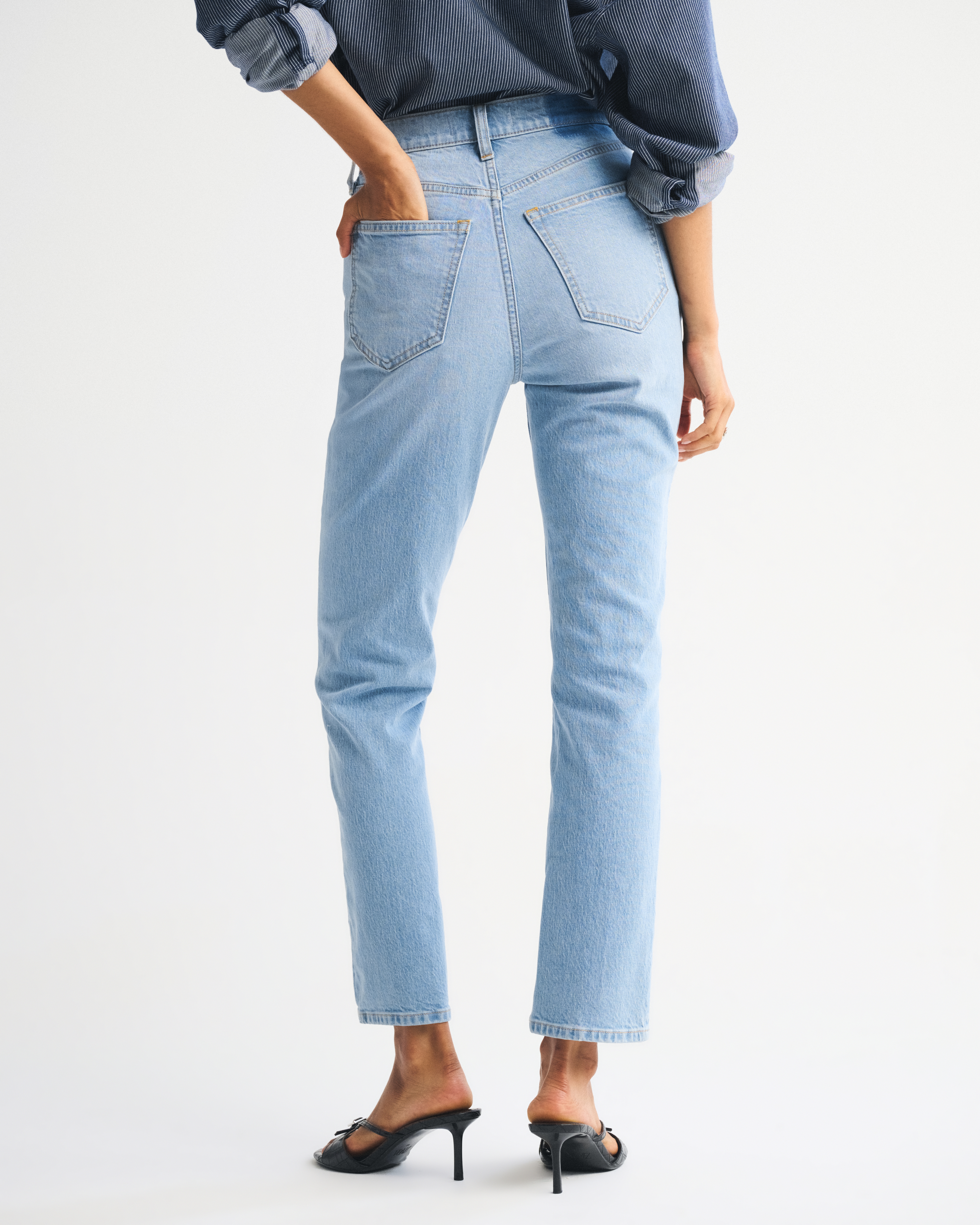 Abercrombie & Fitch Ultra High Rise Ankle Straight Jean In Brown