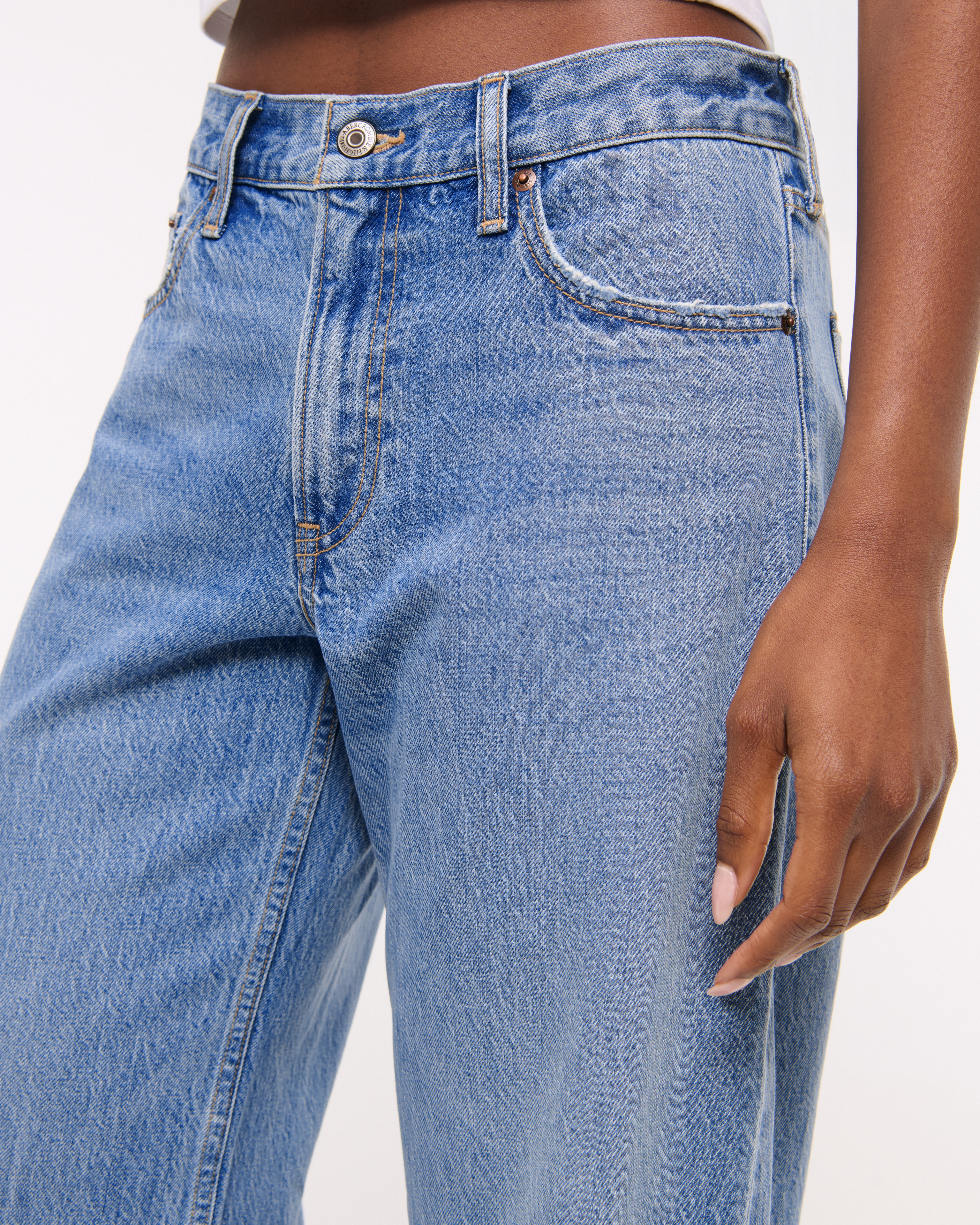 Abercrombie & Fitch Low Rise Ultra Loose Jean