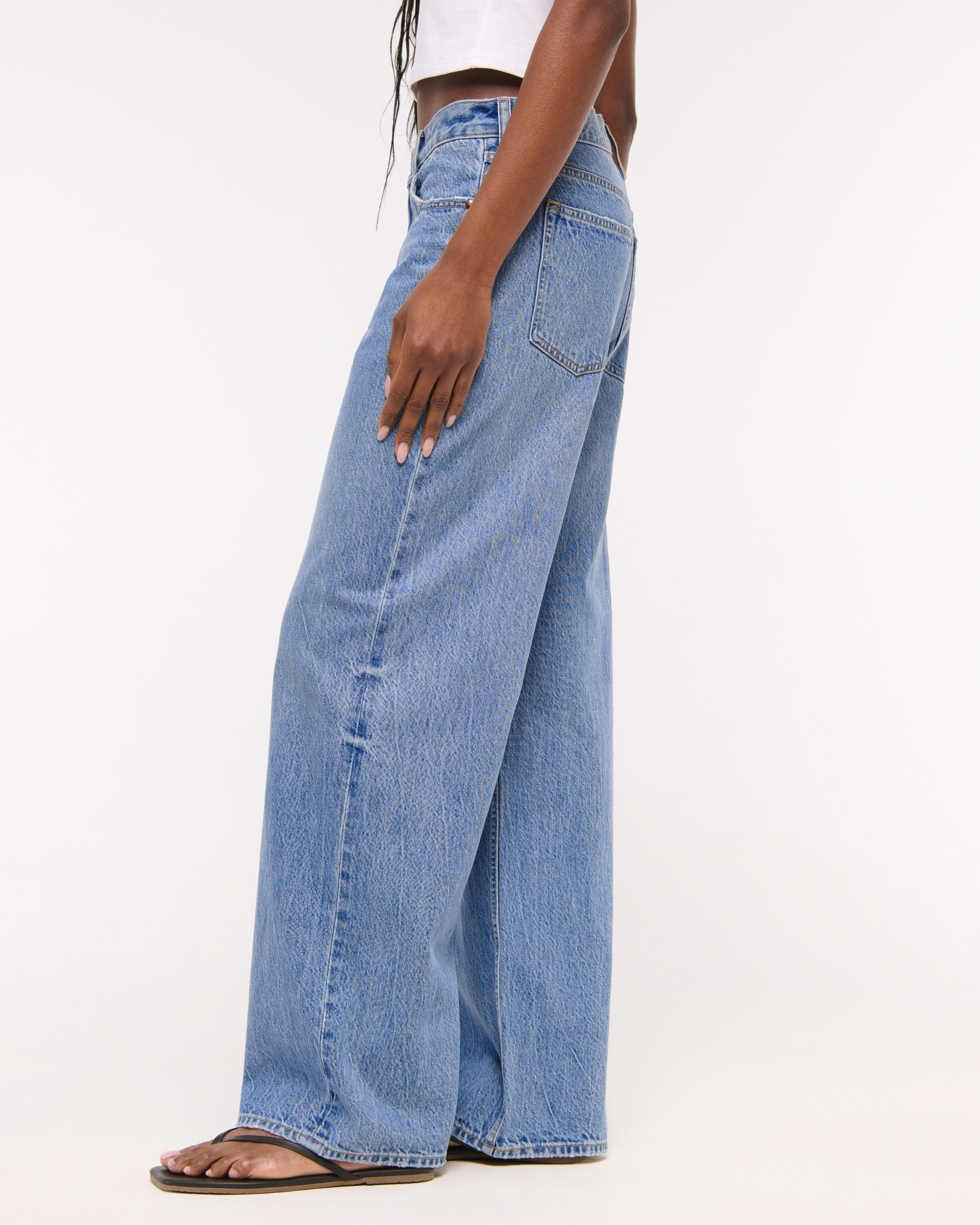 Abercrombie & Fitch Low Rise Ultra Loose Jean