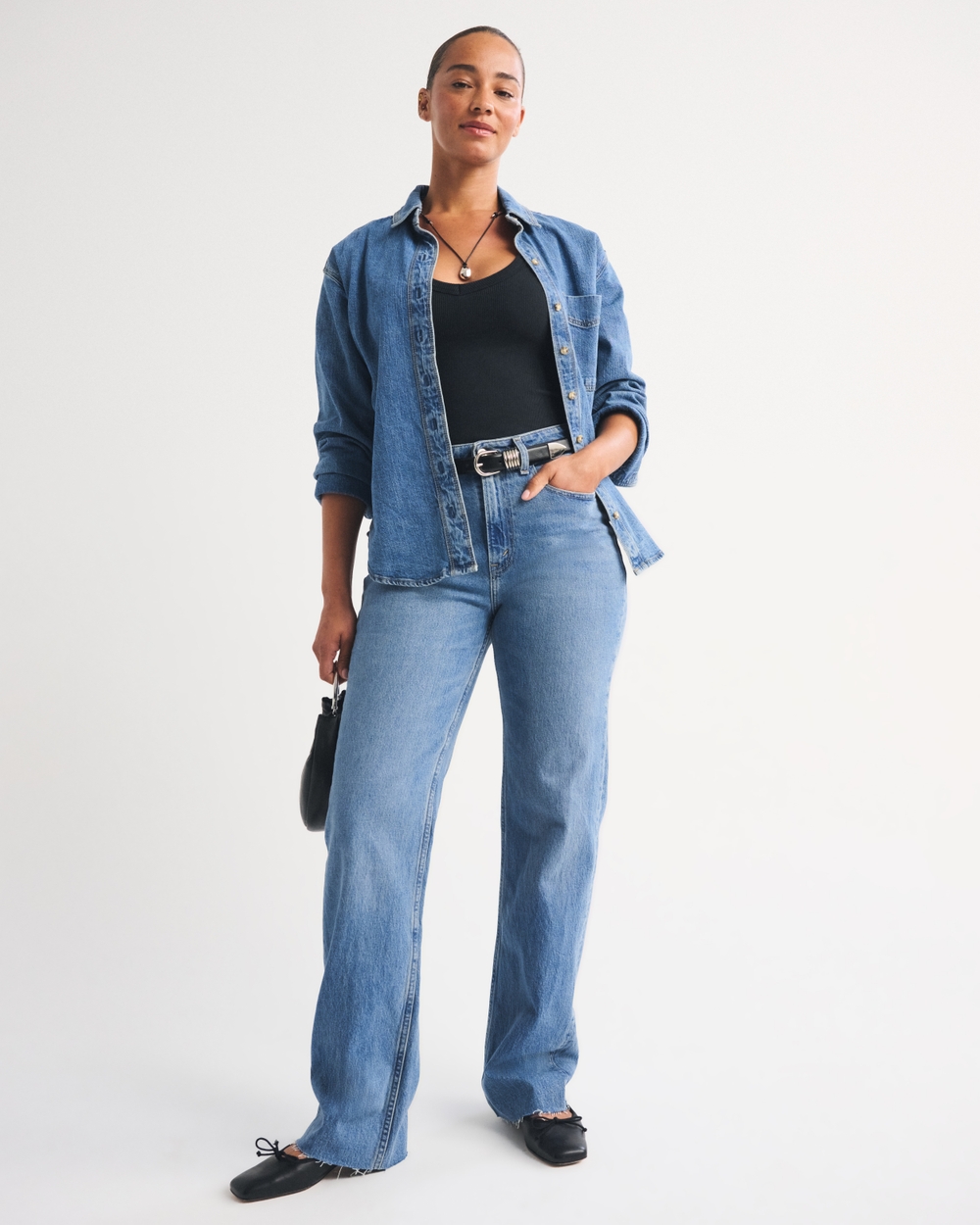 Curve Love High Rise 90s Relaxed Frayed Hem Jean