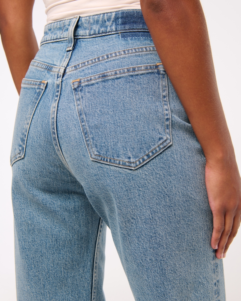 Curve Love High Rise 90s Relaxed Jean