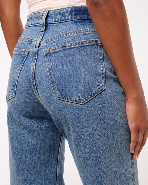 Curve Love High Rise 90s Relaxed Jean