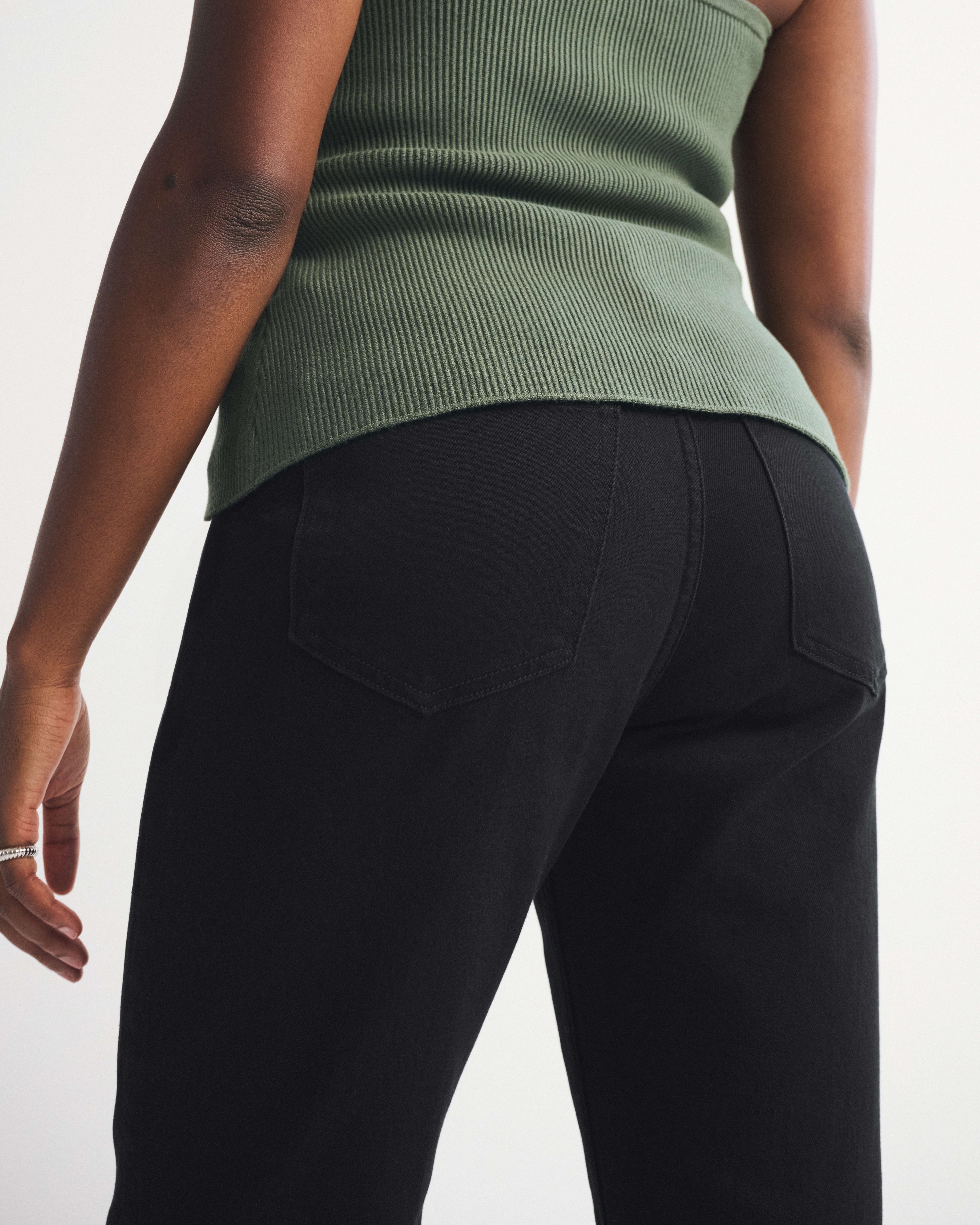 Abercrombie & Fitch Mid Rise 90s Straight Jean