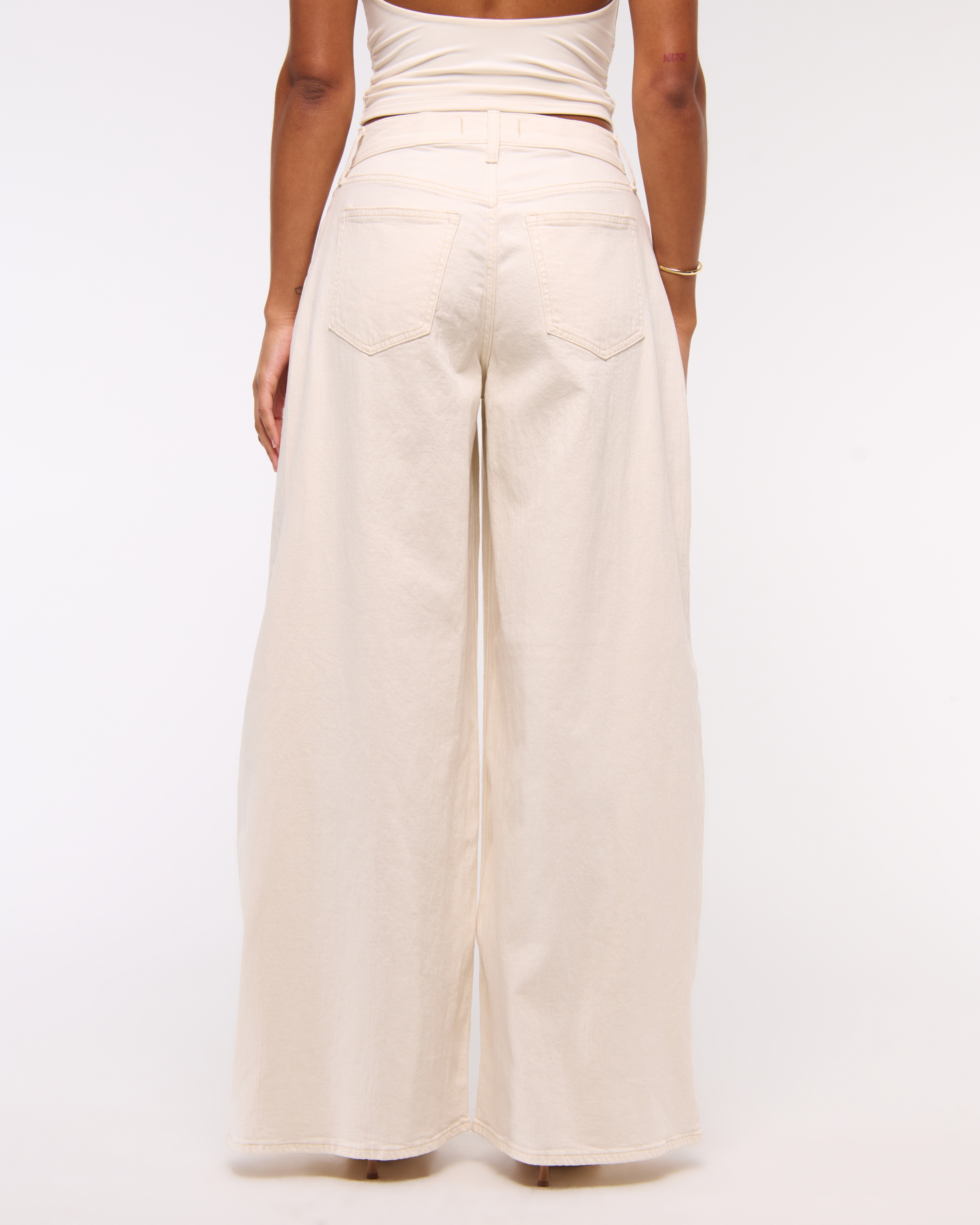 Abercrombie & Fitch Curve Love Linen-blend Ultra Wide Leg Jean In Sand