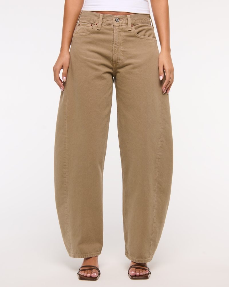 Mid Rise Barrel Jean