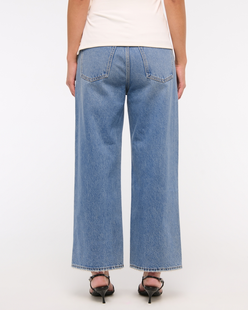 Mid Rise Cropped Slouchy Jean