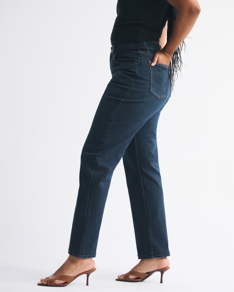 Curve Love Mid Rise 90s Straight Jean