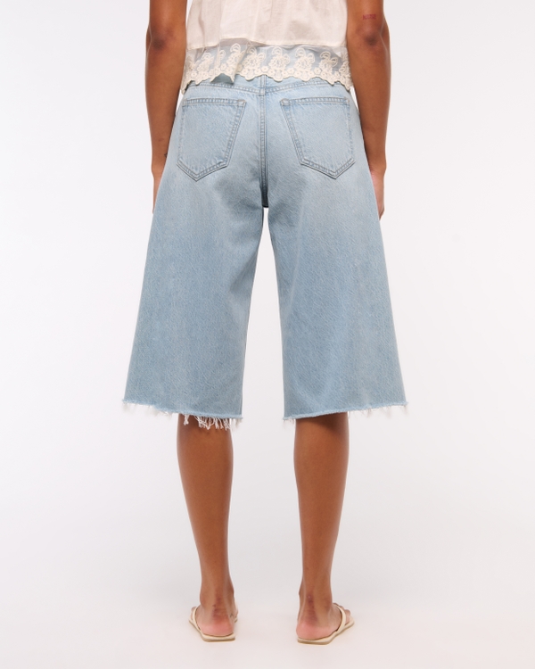 Curve Love Mid Rise Long Jort