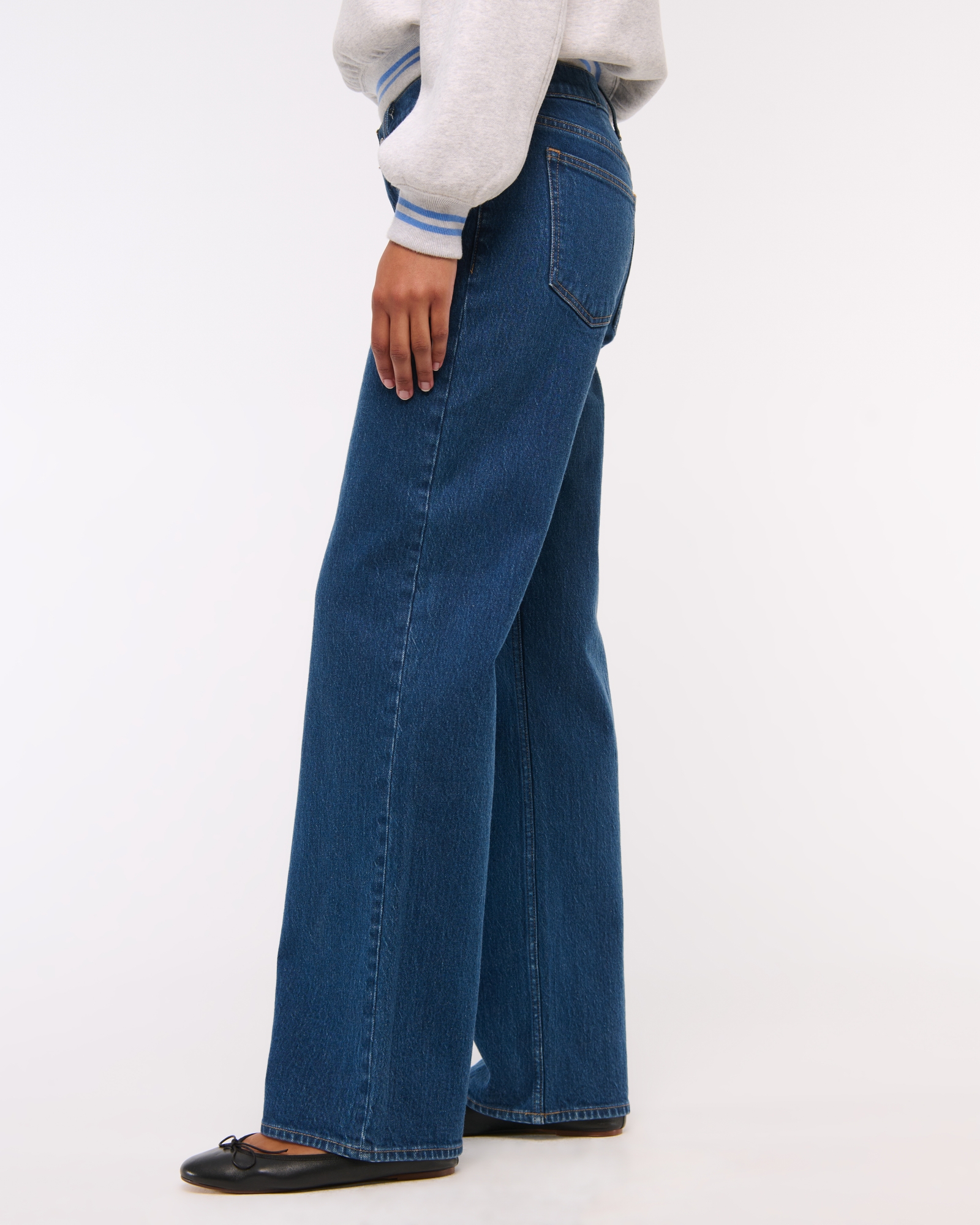 Curve Love Low Rise 90s Relaxed Jean