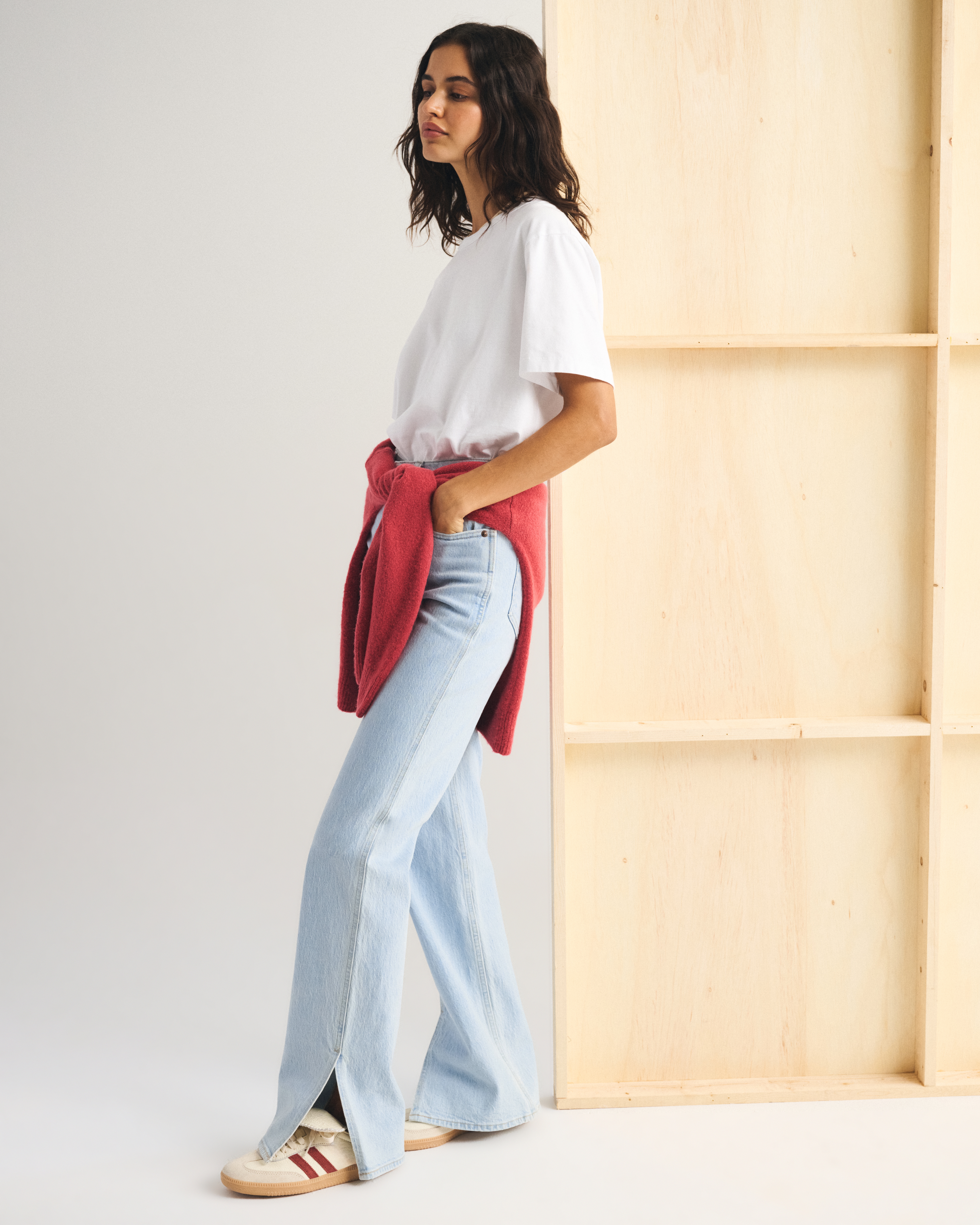 Abercrombie & Fitch High Rise 90s Relaxed Split-vent Hem Jean In Gray