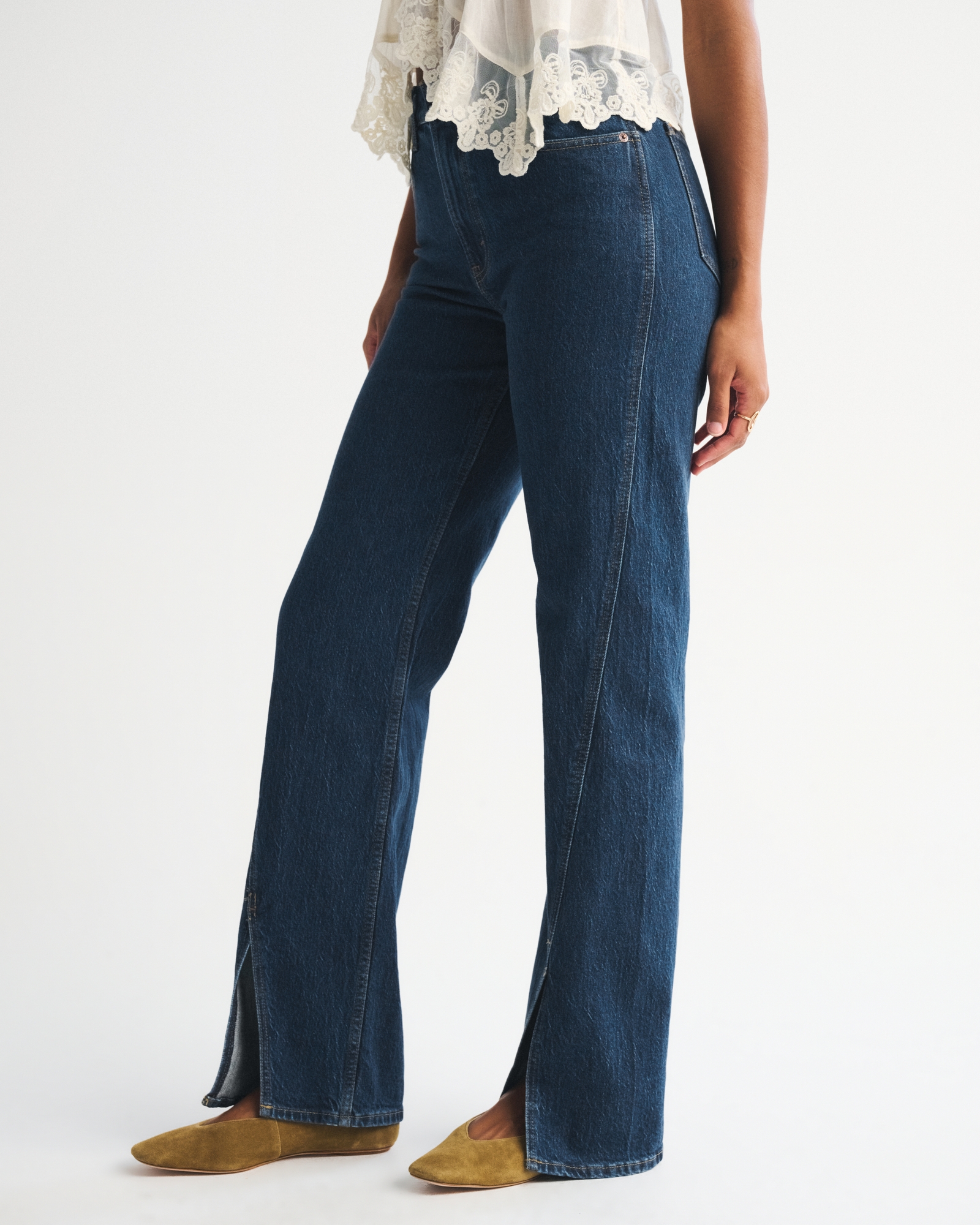 Curve Love High Rise 90s Relaxed Split-Vent Hem Jean