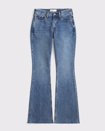 Curve Love Mid Rise Bootcut Frayed Hem Jean
