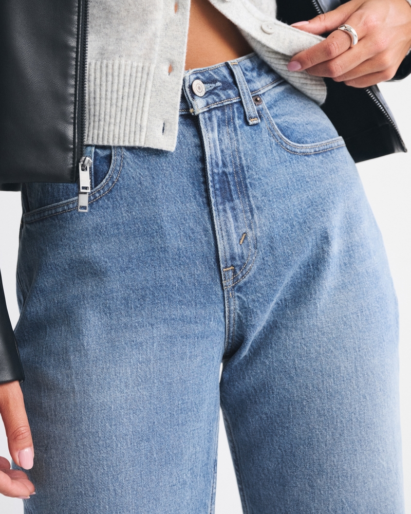 Curve Love High Rise 90s Relaxed Jean