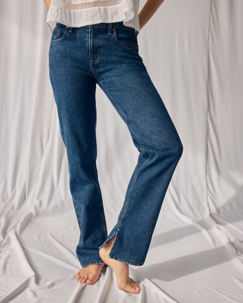 Mid Rise 90s Straight Jean