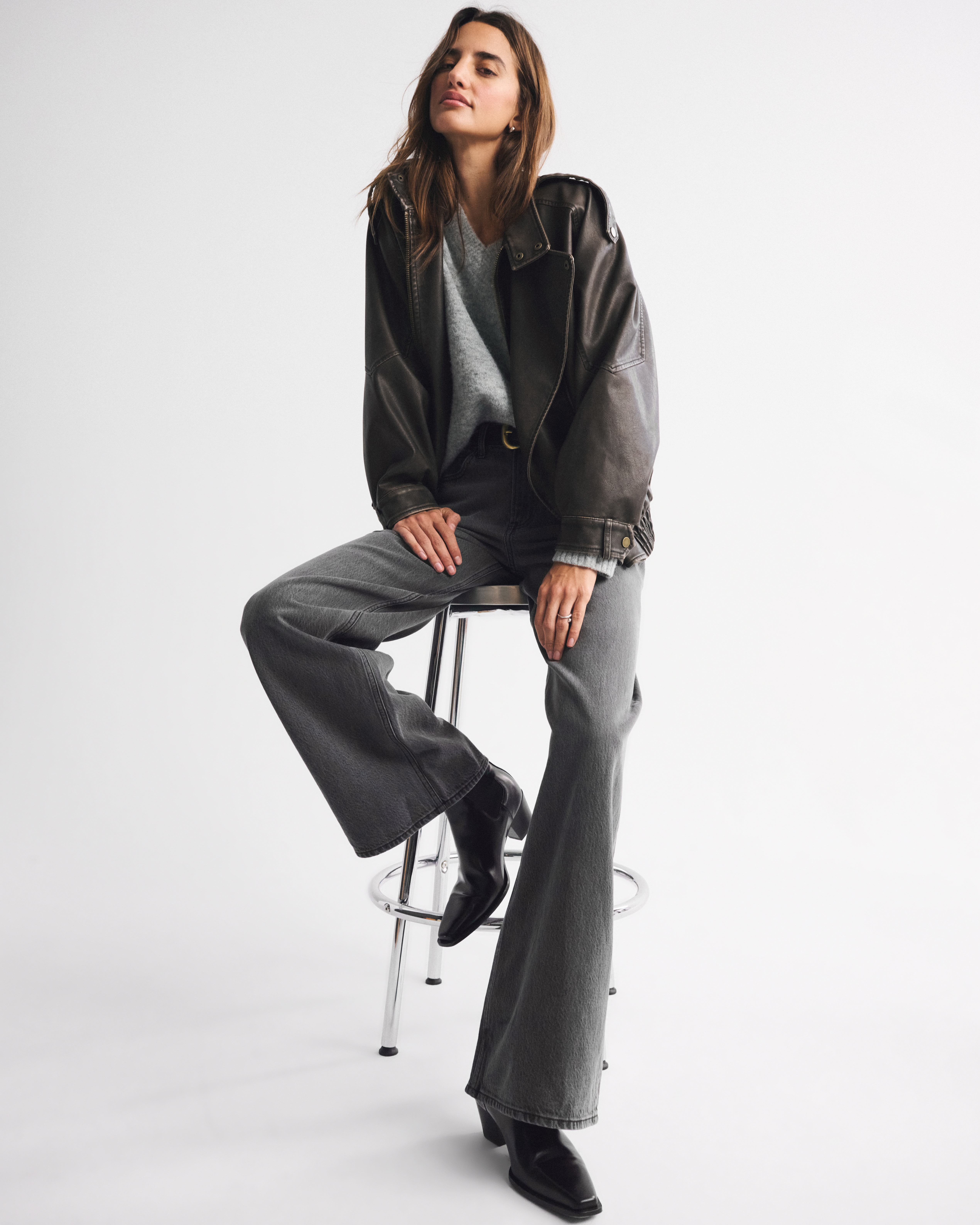 Abercrombie & Fitch High Rise Wide Leg Jean In Black