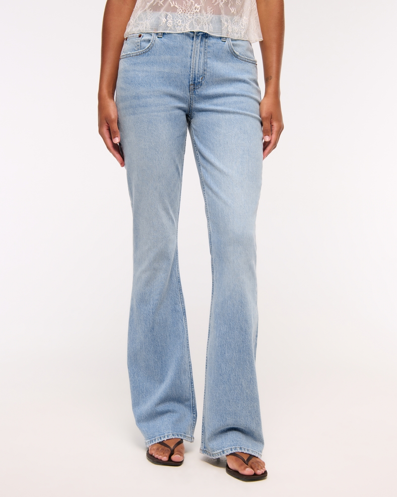 Curve Love Mid Rise Bootcut Jean