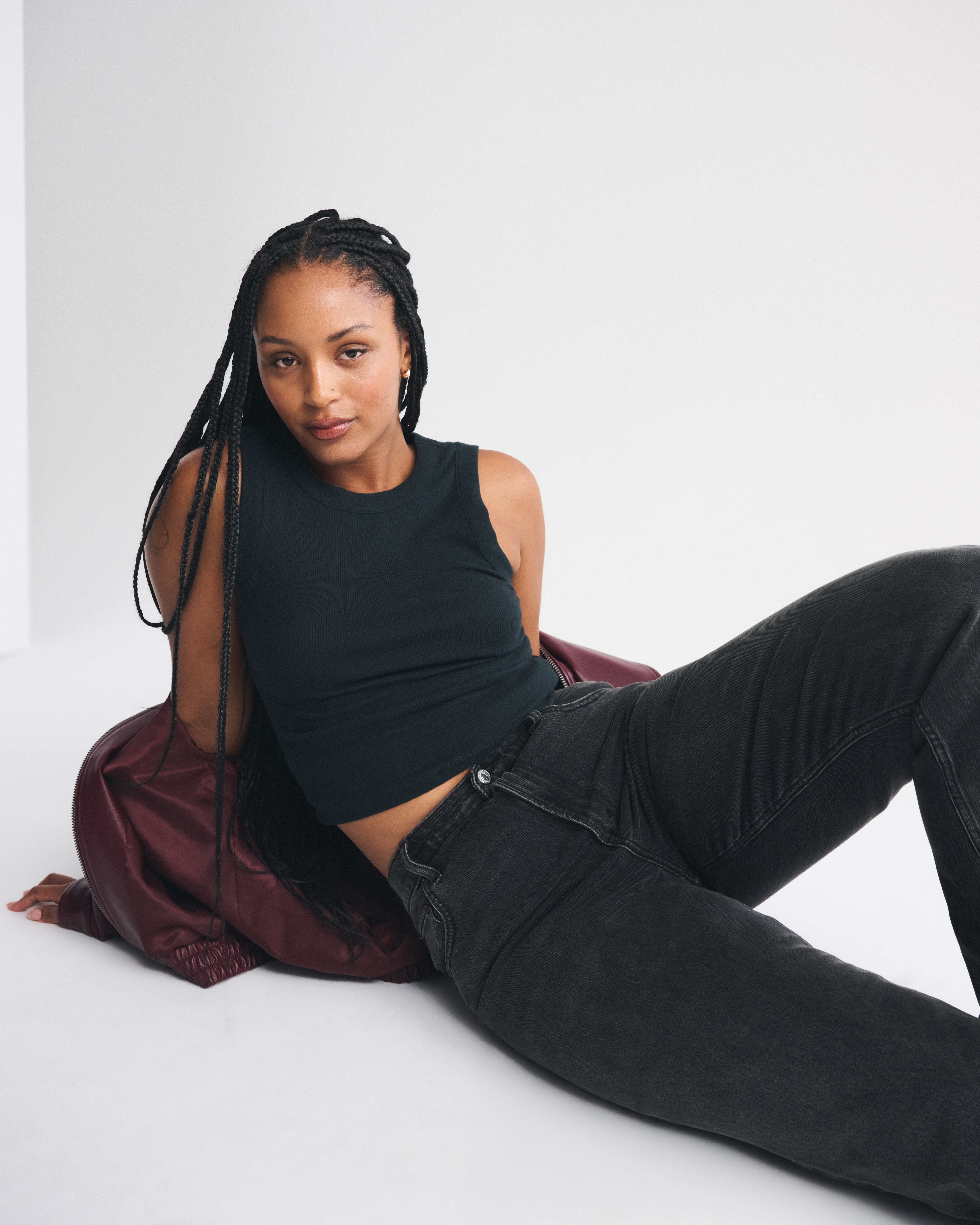 Abercrombie & Fitch Curve Love Ultra High Rise 90s Straight Jean In Black