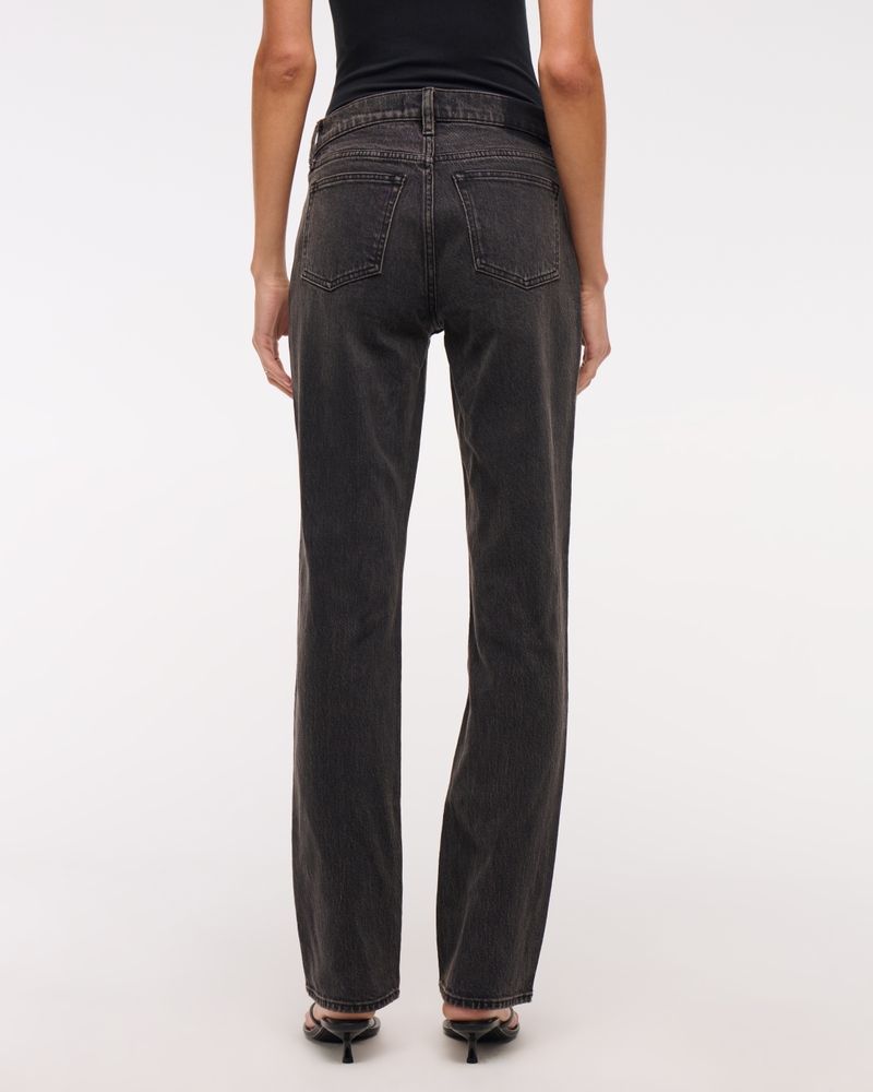 Mid Rise 90s Straight Jean