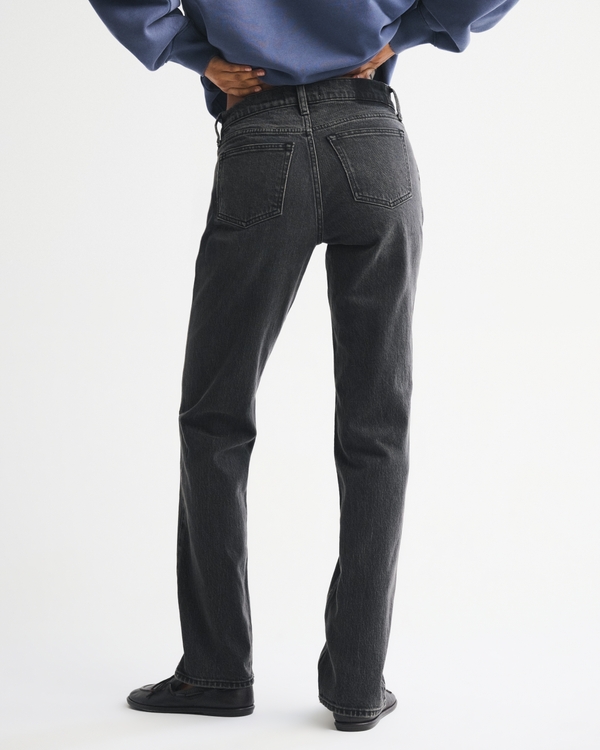Mid Rise 90s Straight Jean
