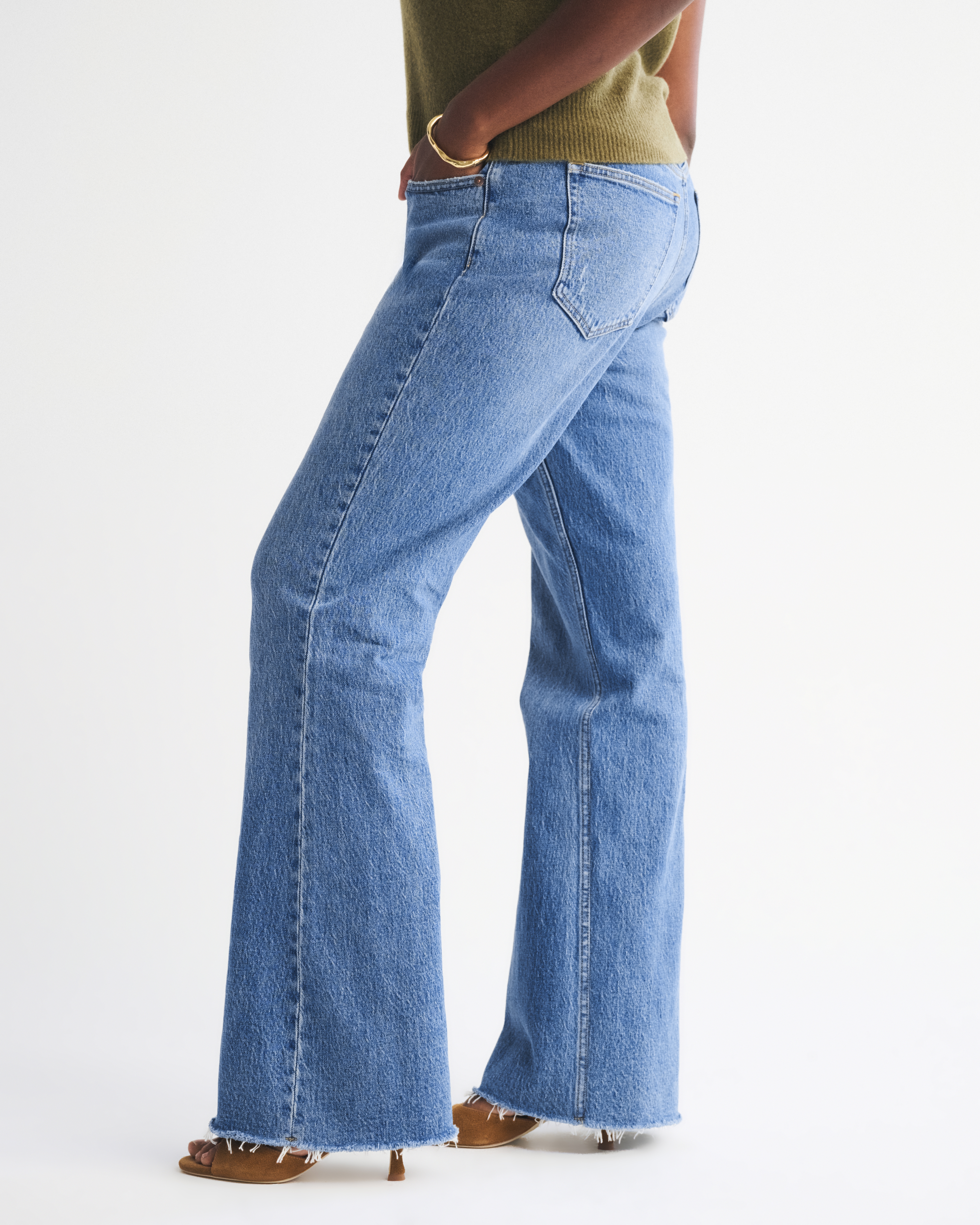 Abercrombie & Fitch High Rise Flare Jean