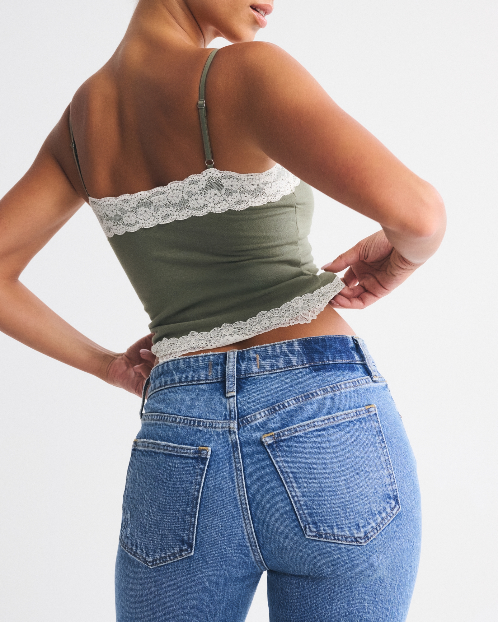 Jeans acampanados Curve Love tiro alto
