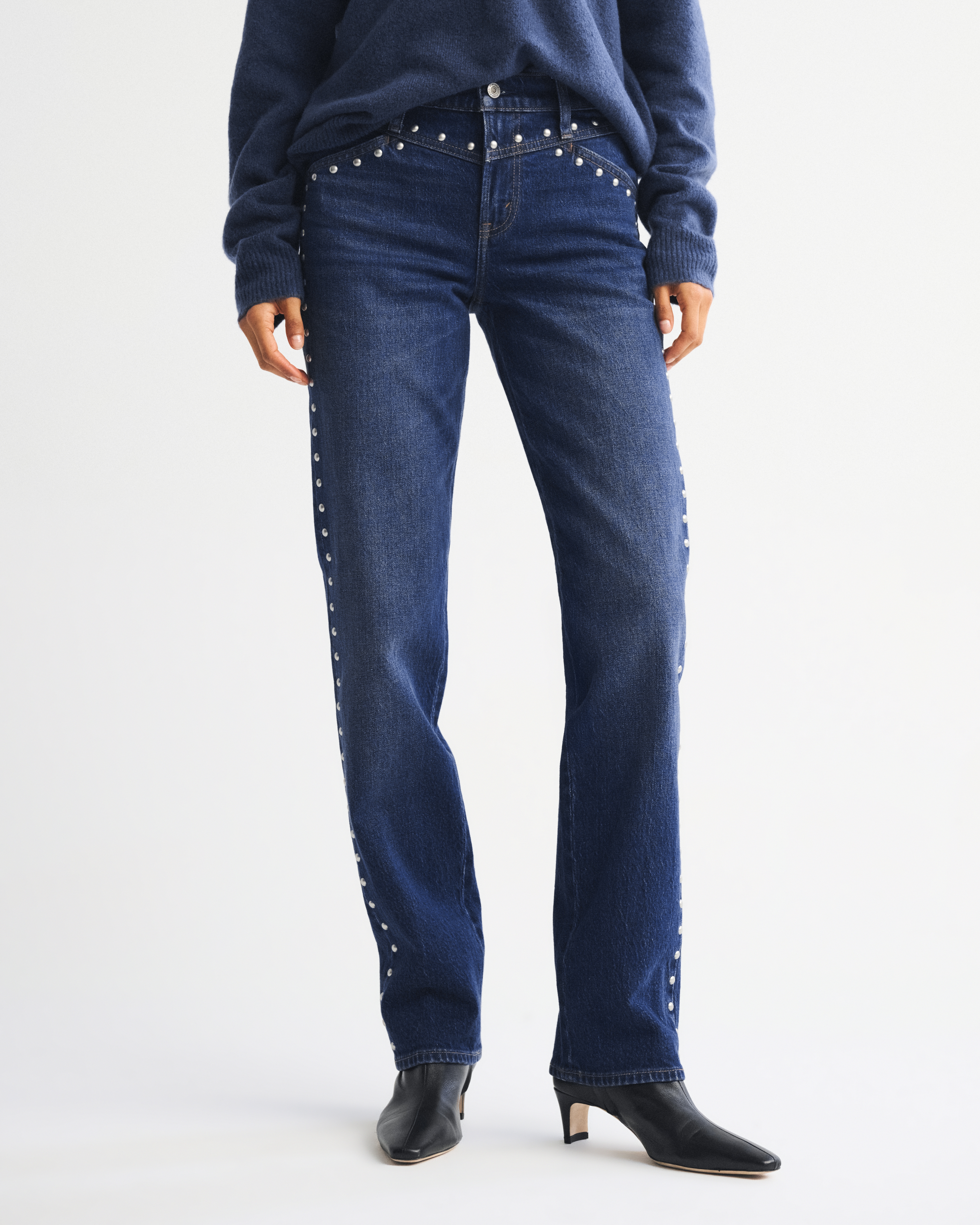 Abercrombie & Fitch Mid Rise 90s Straight Studded Jean
