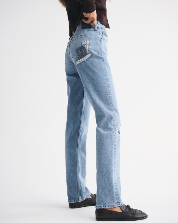 Mid Rise 90s Straight Jean